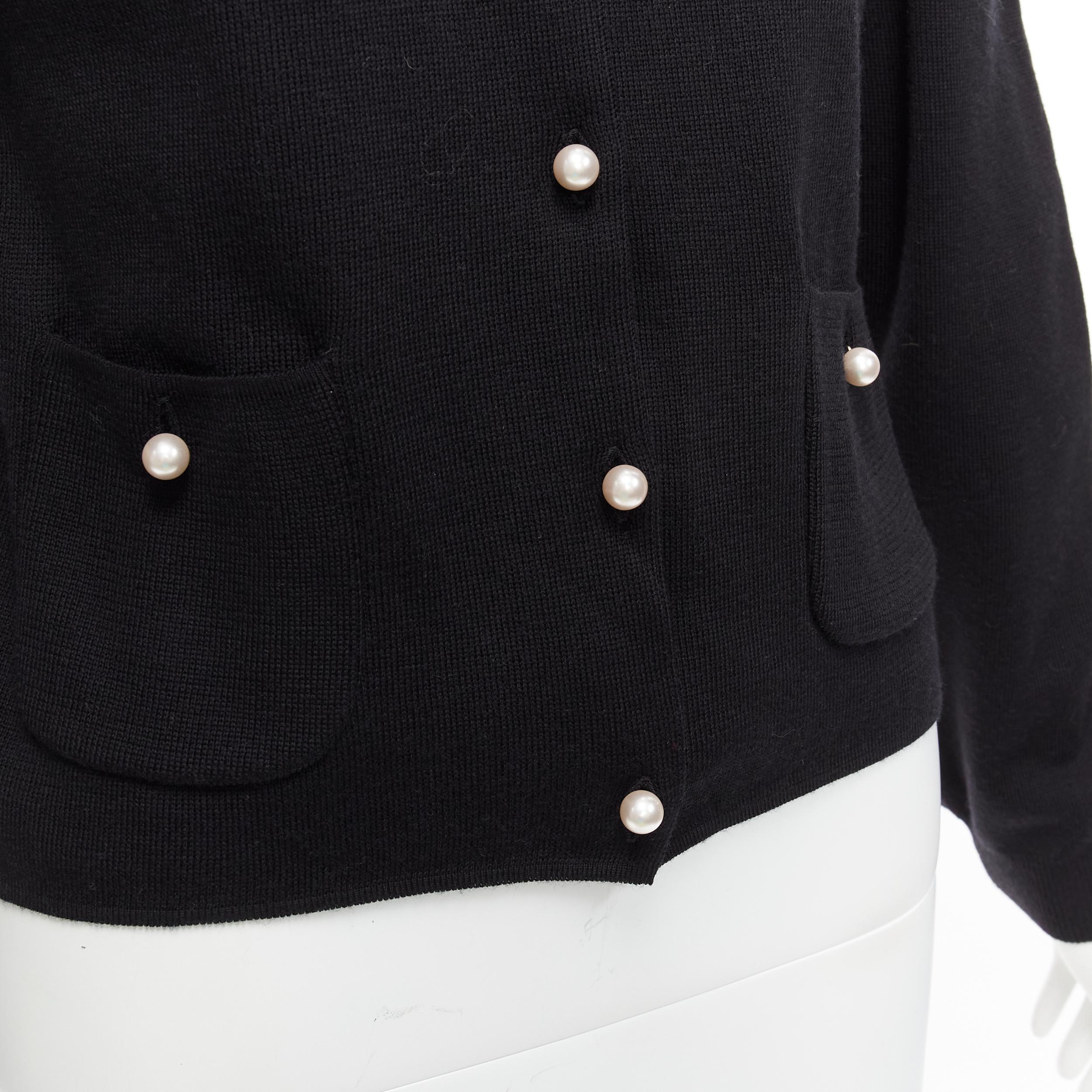 MOSCHINO collier de perles cardigan preppy noir en maille douce IT40 S en vente 3