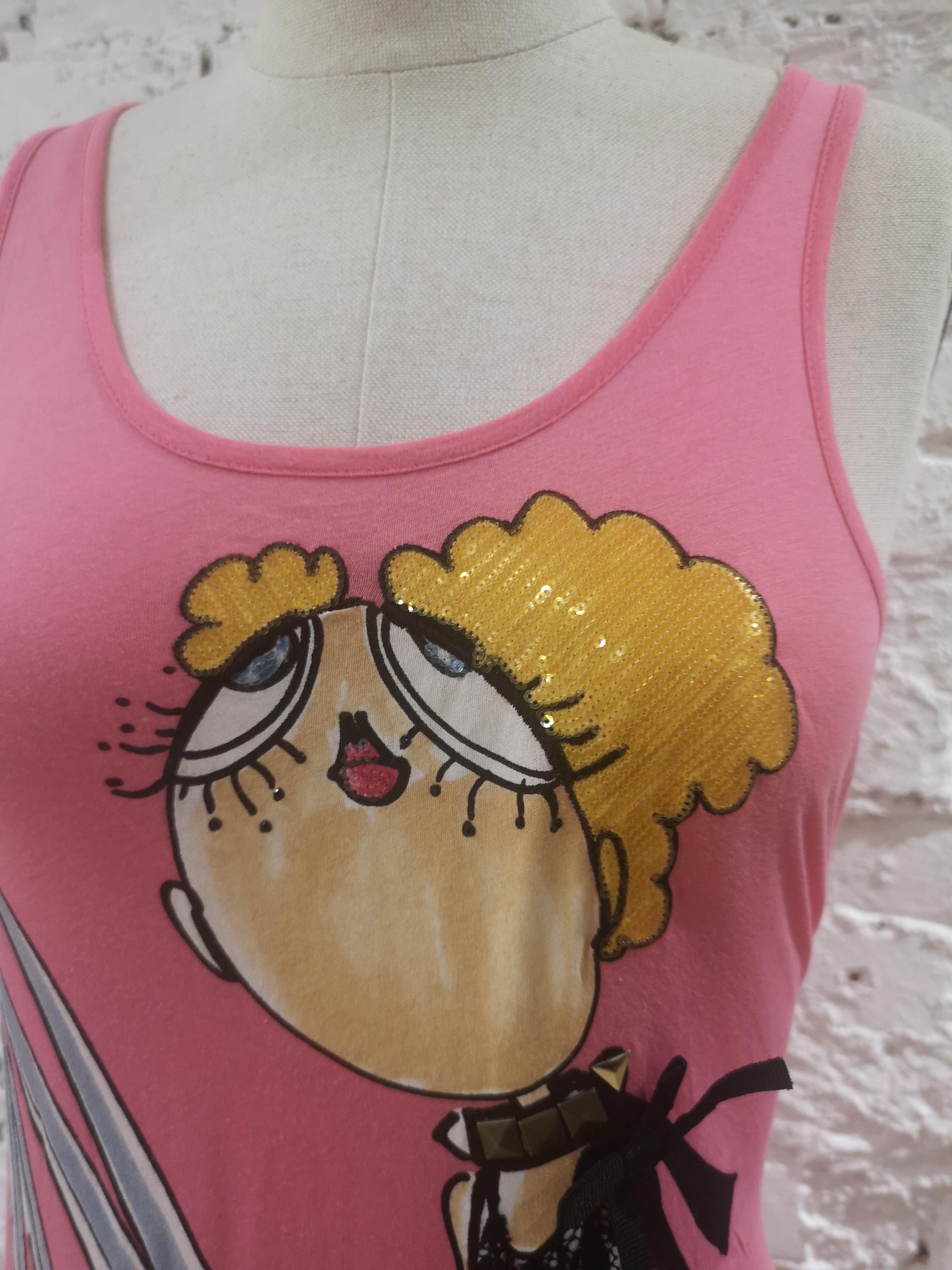 Moschino pink long t-shirt In Excellent Condition In Capri, IT
