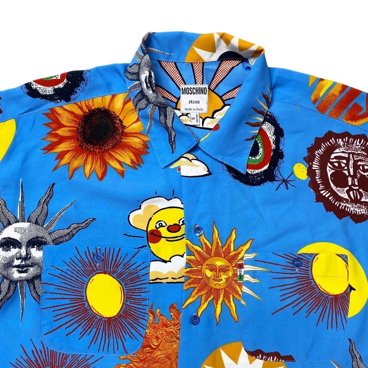Men's Moschino Printed Sun Shirt  For Sale