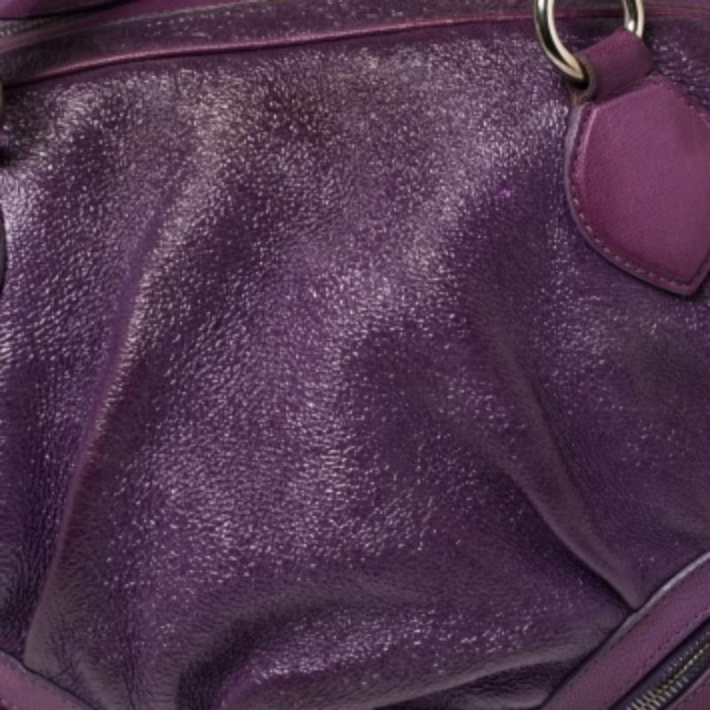 Moschino Purple Crinkled Patent Leather Double Zip Pocket Duffel Bag For Sale 2