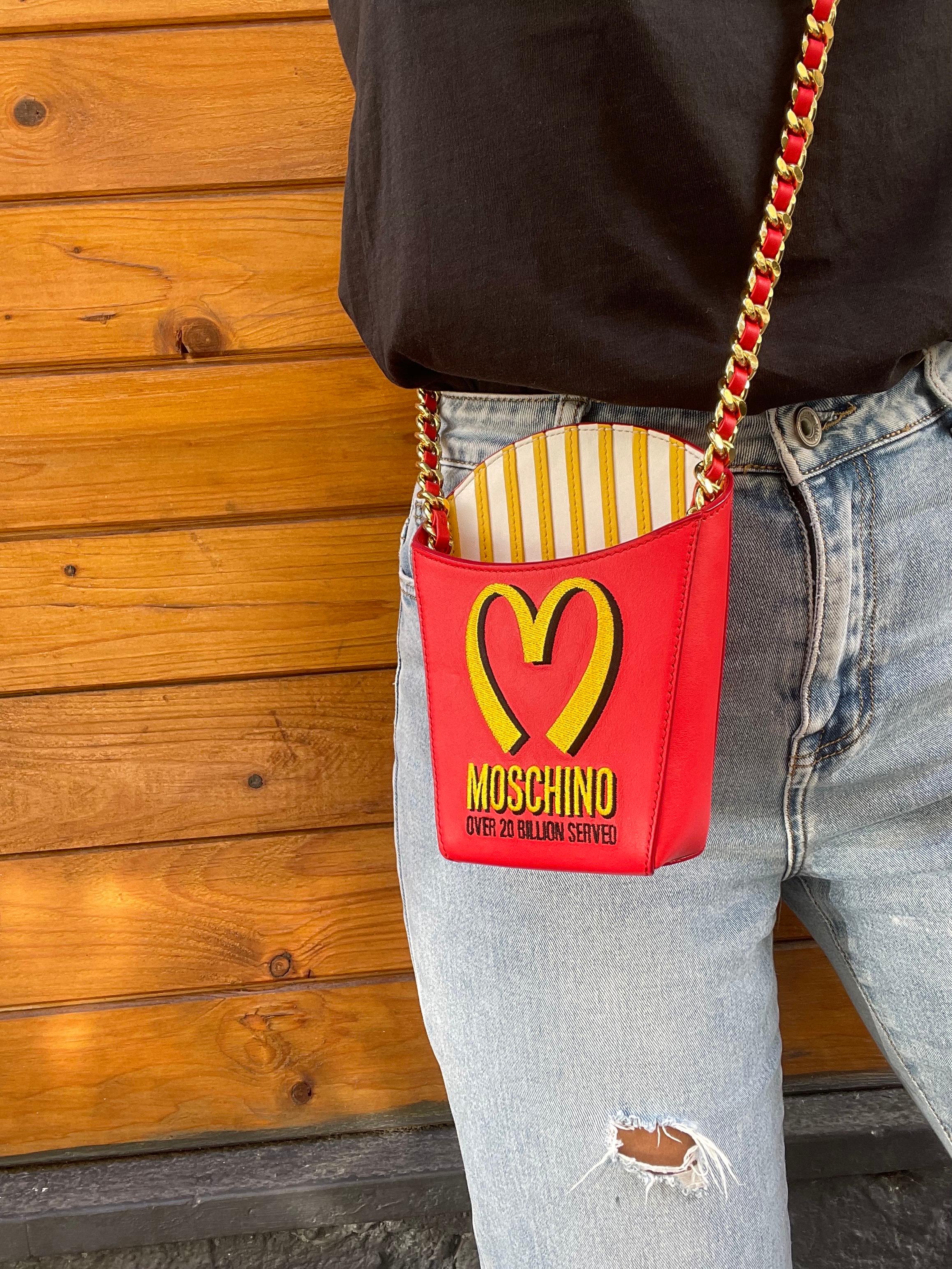 Moschino Red Leather Limited Edition Bag In New Condition In Torre Del Greco, IT