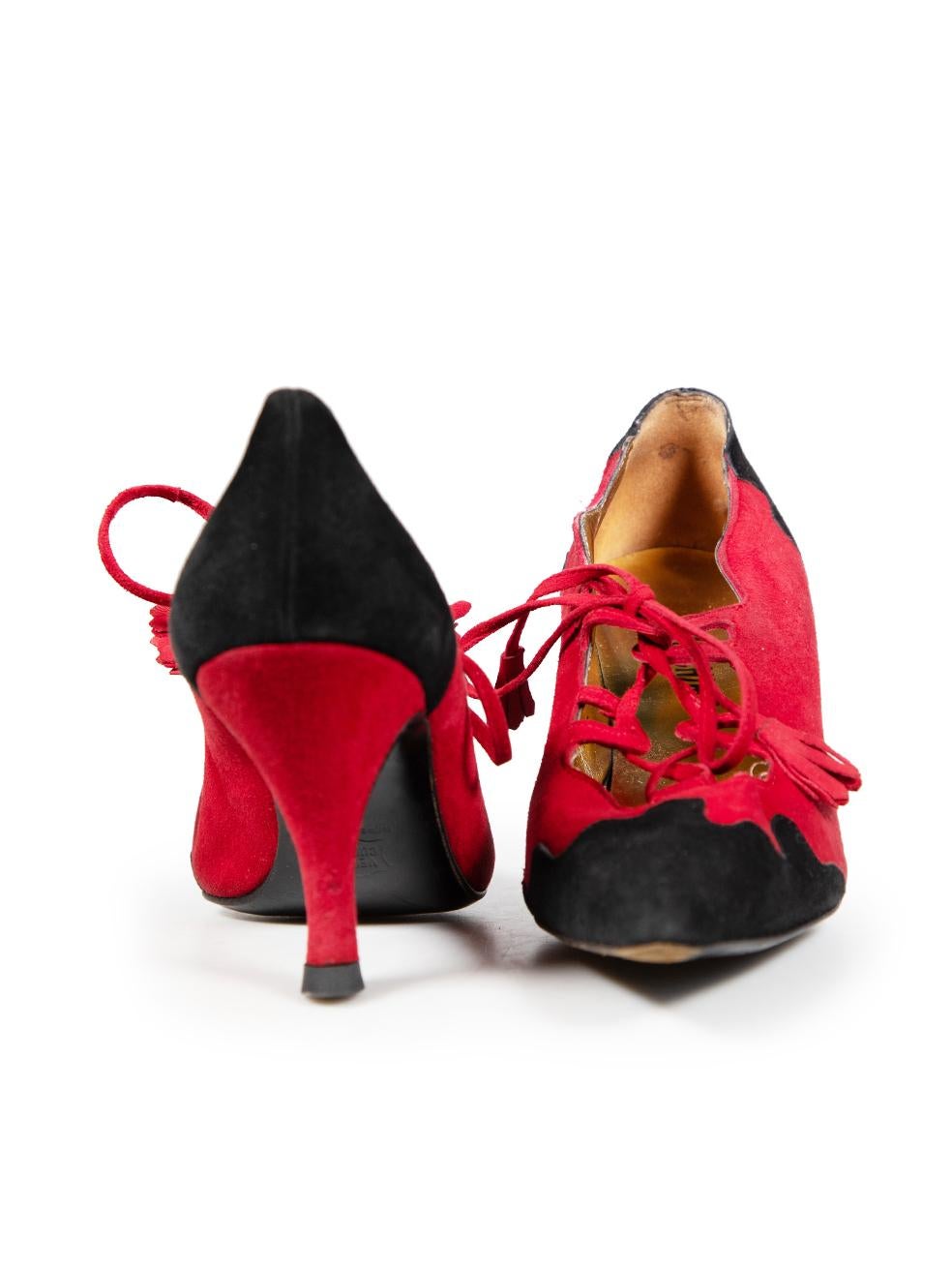Moschino Red Suede Lace Up Pumps Size IT 38.5 In Good Condition In London, GB