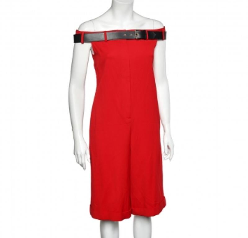 Mono Moschino rojo de lana sin hombros con cinturón M en venta 1