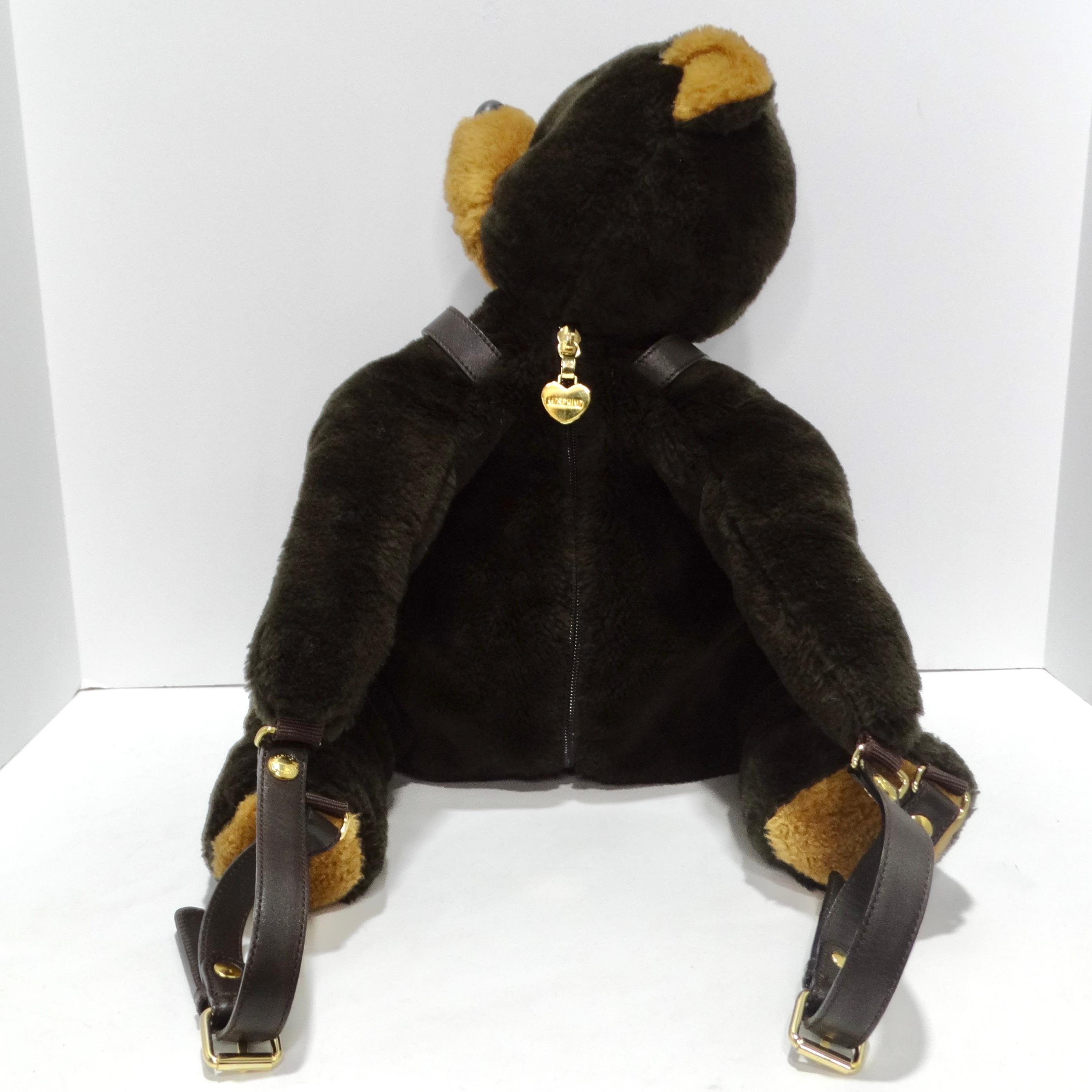 Moschino Redwall 1990s Teddy Bear Backpack In Excellent Condition For Sale In Scottsdale, AZ