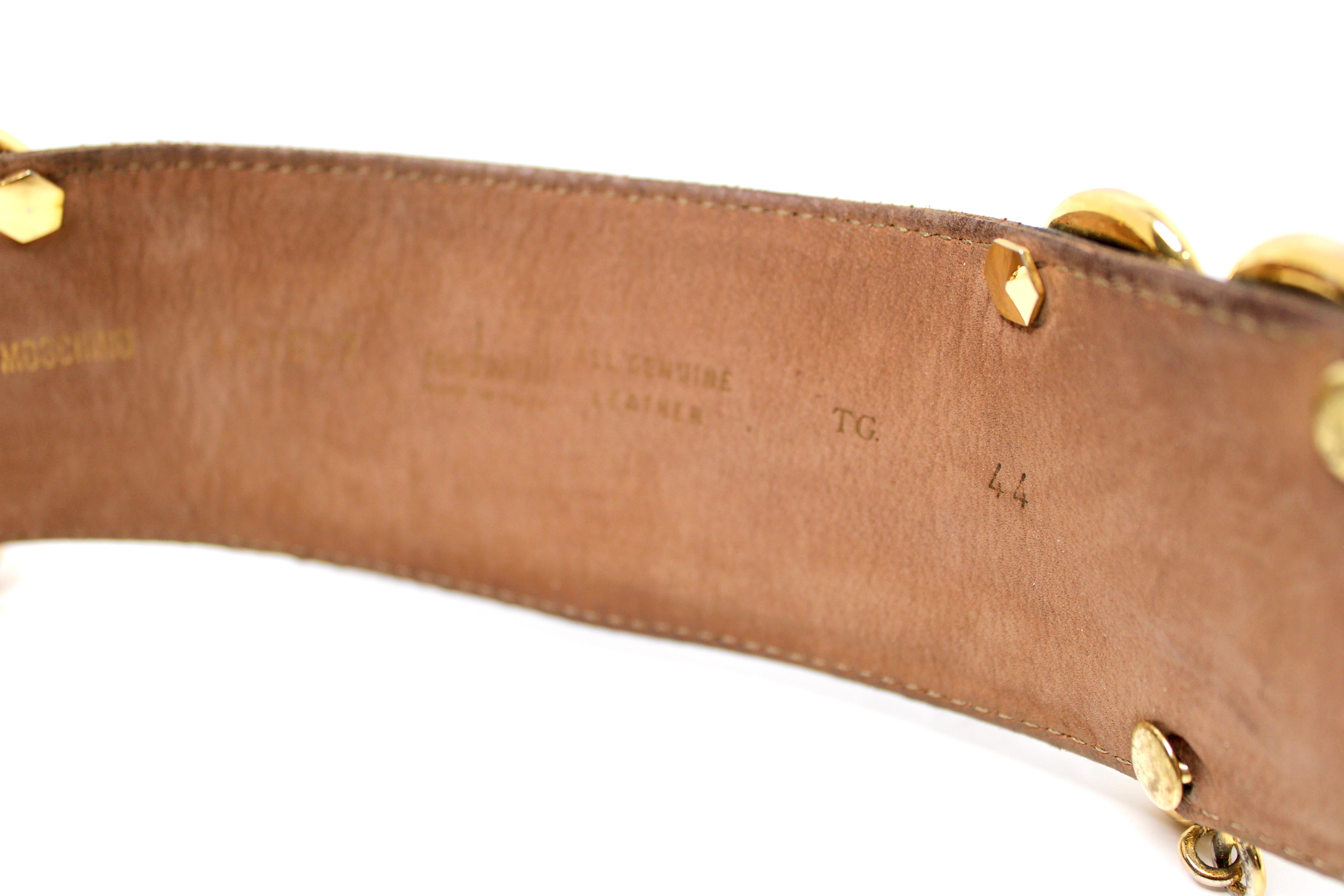 Cintura Moschino Redwall in pelle nera con fibbie a cuore dorate, circa anni '80 in vendita 1