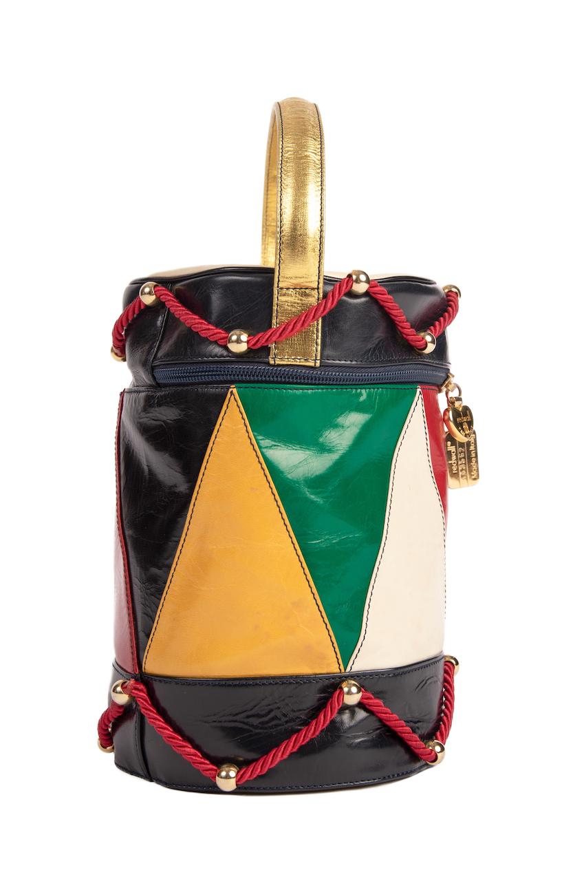 Noir MOSCHINO - Sac à poignée à tambour fantaisie rouge, fin des années 1980/début des années 1990 en vente