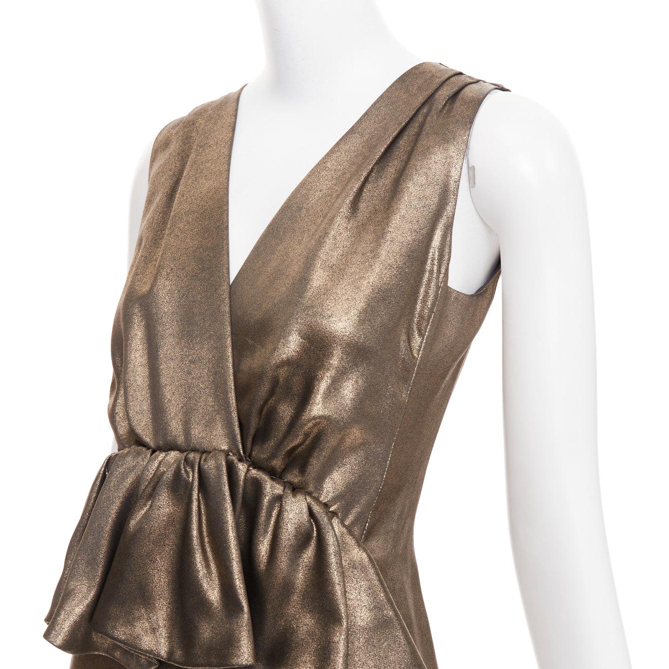 MOSCHINO rustic metallic gold draped peplum V-neck midi cocktail dress IT40 S
Reference: CC/A00473
Brand: Moschino
Material: Rayon, Blend
Color: Gold
Pattern: Solid
Closure: Zip
Lining: Black Fabric
Made in: Italy

CONDITION:
Condition: Very good,