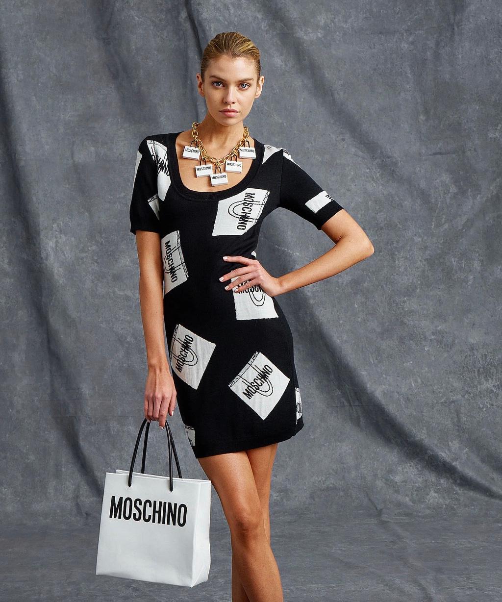 MOSCHINO Shopping Bag Charm Novelty Necklace Resort 2016 Runway For Sale 6