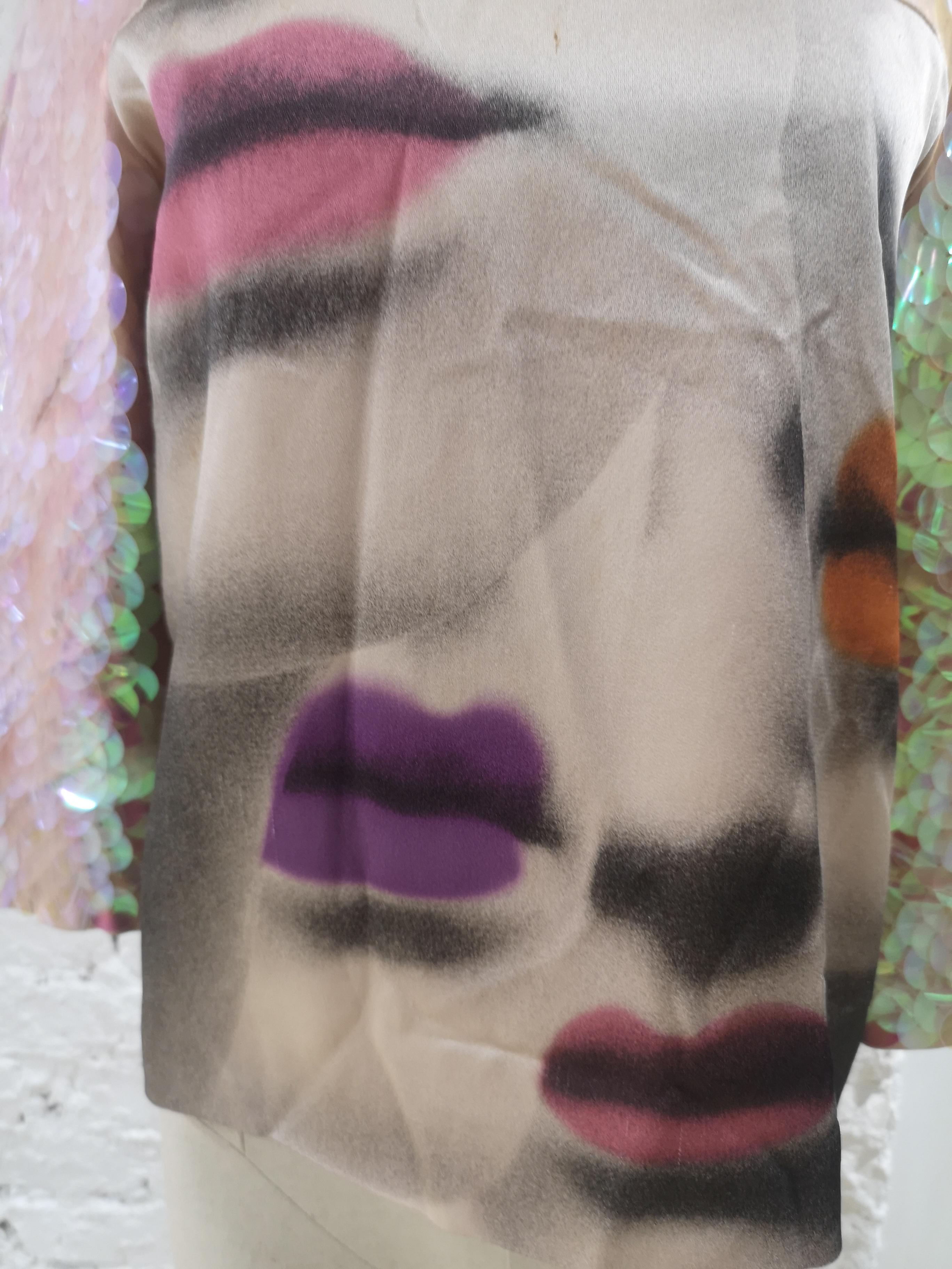 Moschino Seidenhemd mit Paillettenbesatz für den Mund Damen im Angebot