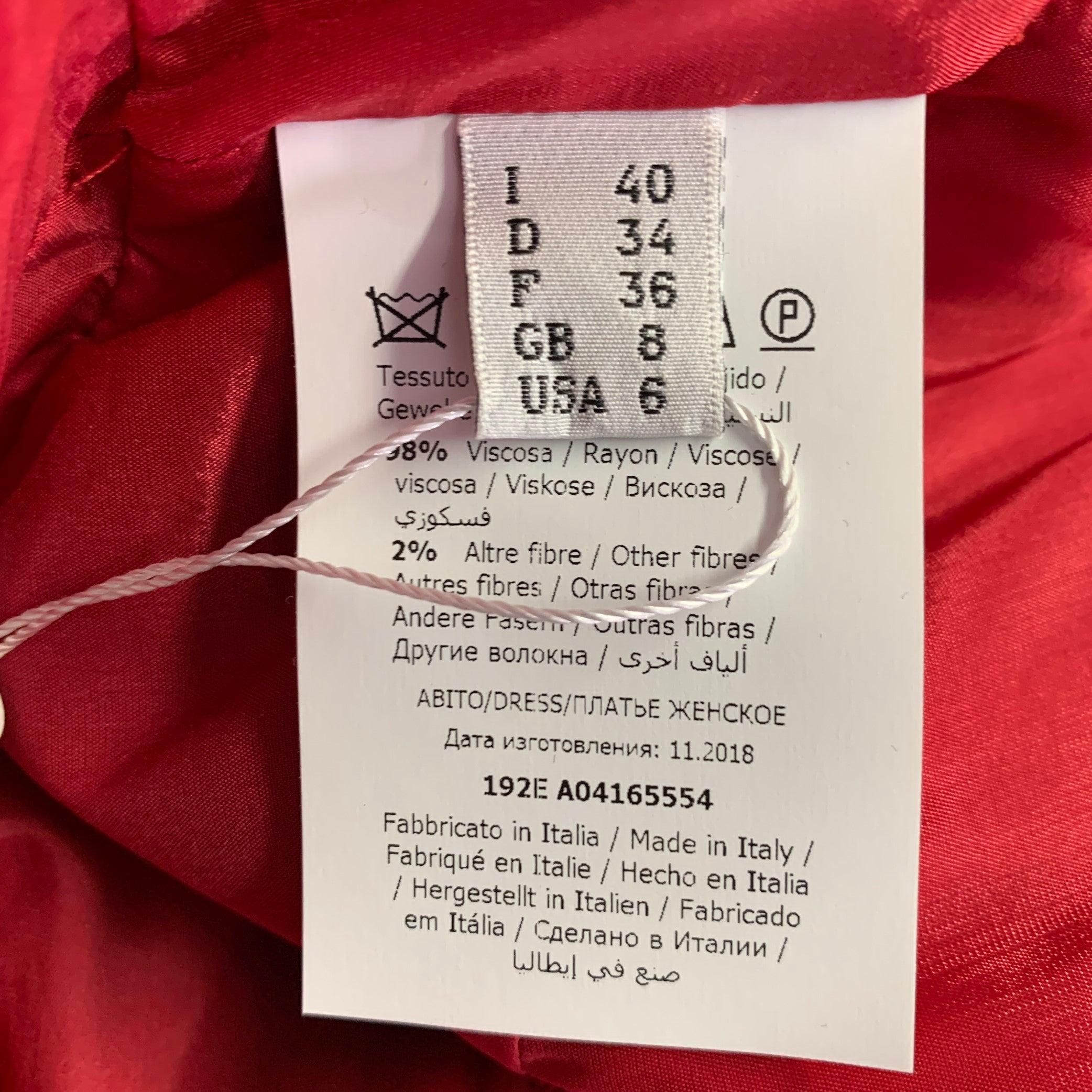 MOSCHINO Size 6 Red Black Viscose Blend Figures Bow Cocktail Dress For Sale 7