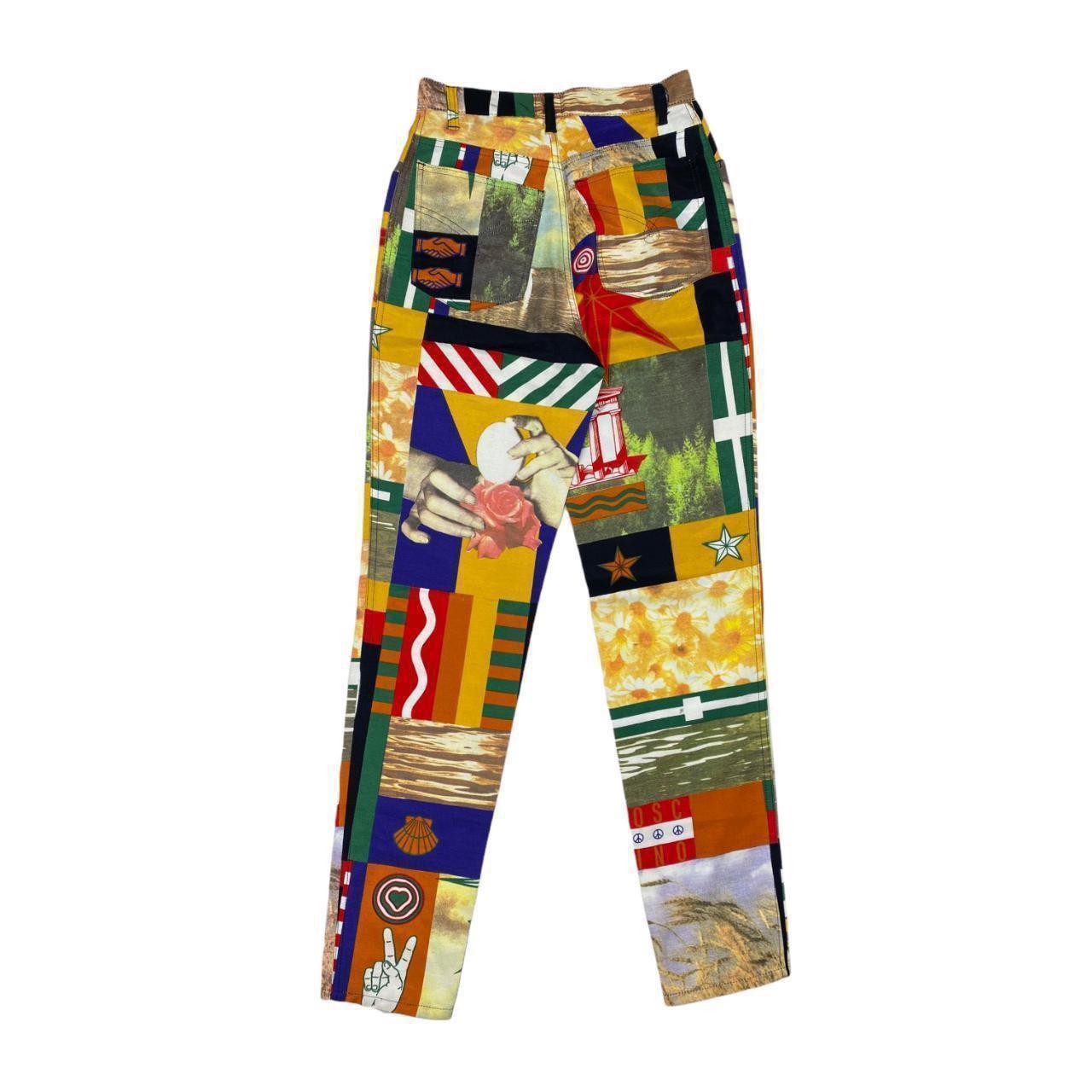 Moschino Sun Printed Jeans

Very Rare

Sun Peace and Love 90's Trousers

90s Nostalgia Design.

High Rise

CONDITION: This item is a vintage/pre-worn piece so some signs of natural wear and age are to be expected. However in good general