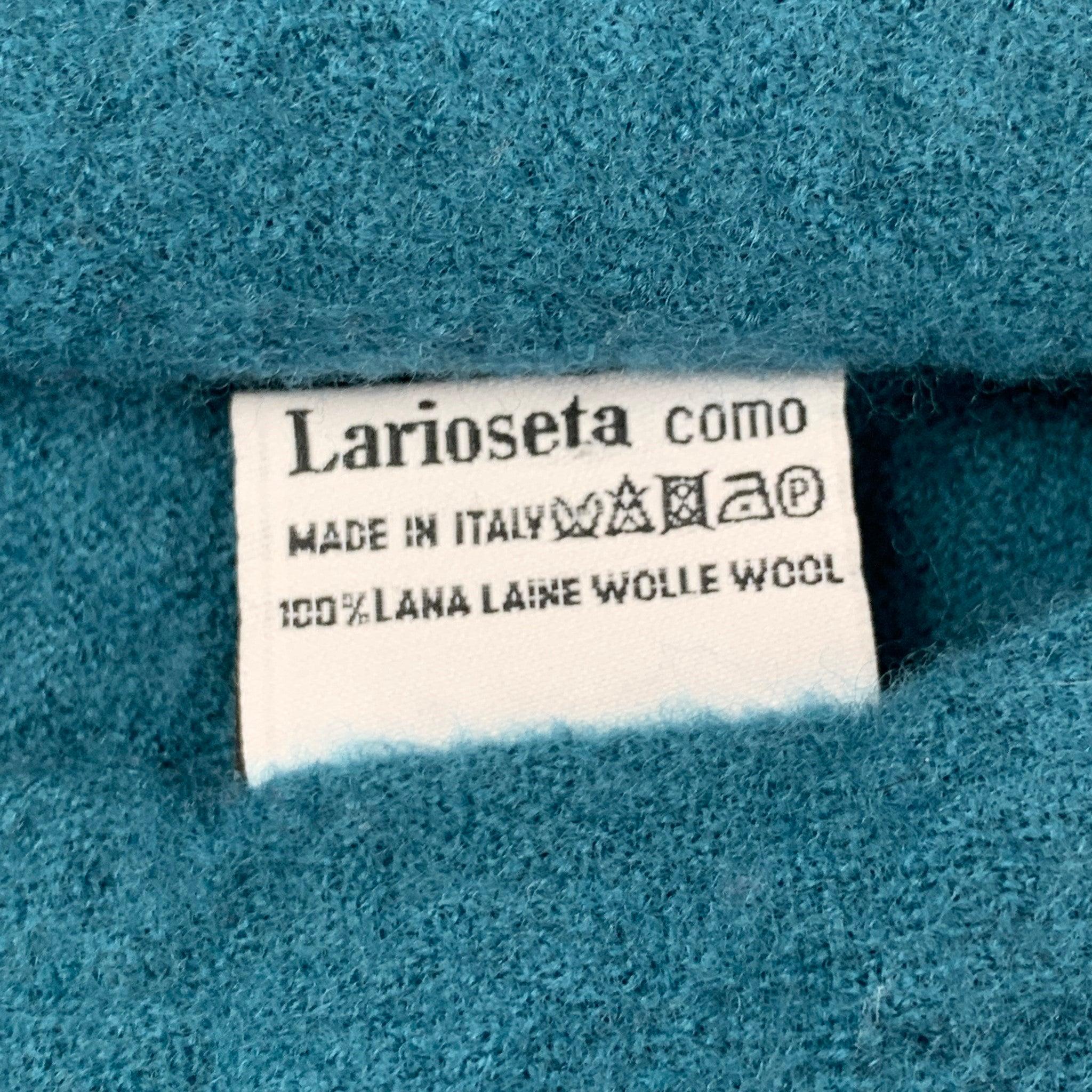 MOSCHINO Teal Textured Lana Wool Scarf In Good Condition For Sale In San Francisco, CA