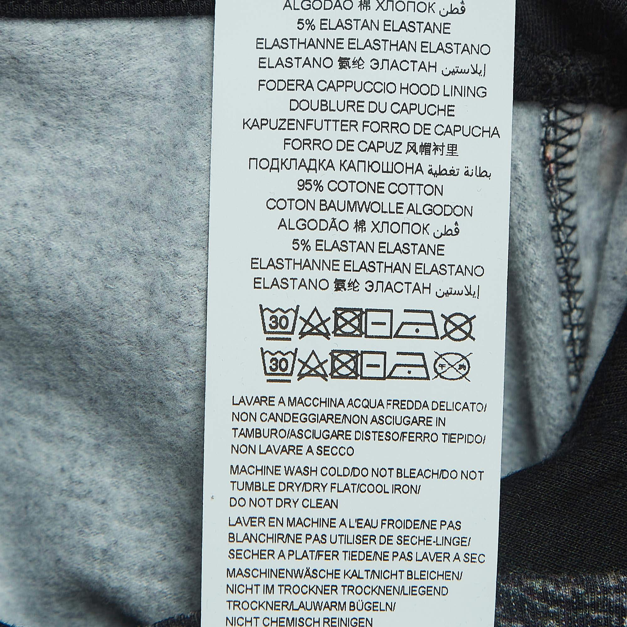 Robe à capuche Moschino en coton imprimé gris pour adolescent (12 ans) en vente 2
