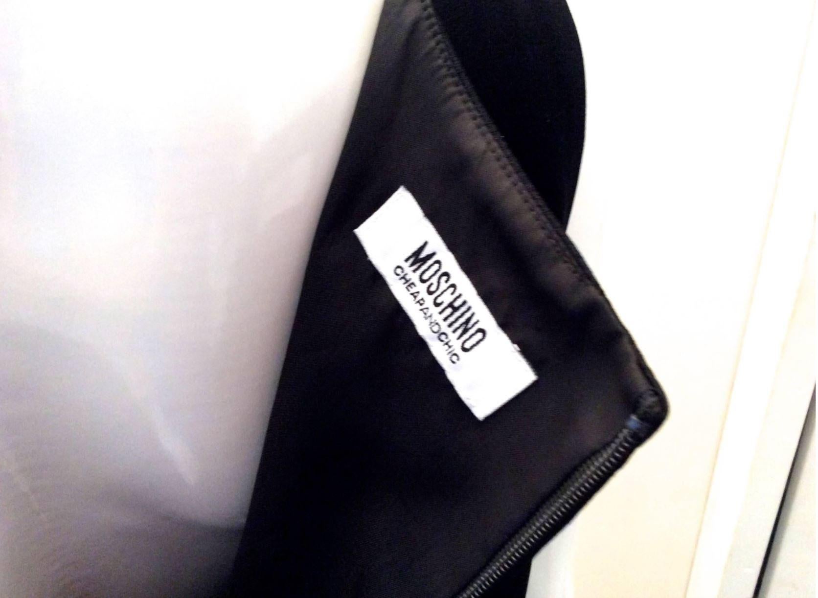 Moschino Telephone Cheap and Chic British UK Booth Vintage 90s Sleeveless Dress In Excellent Condition For Sale In PARIS, FR