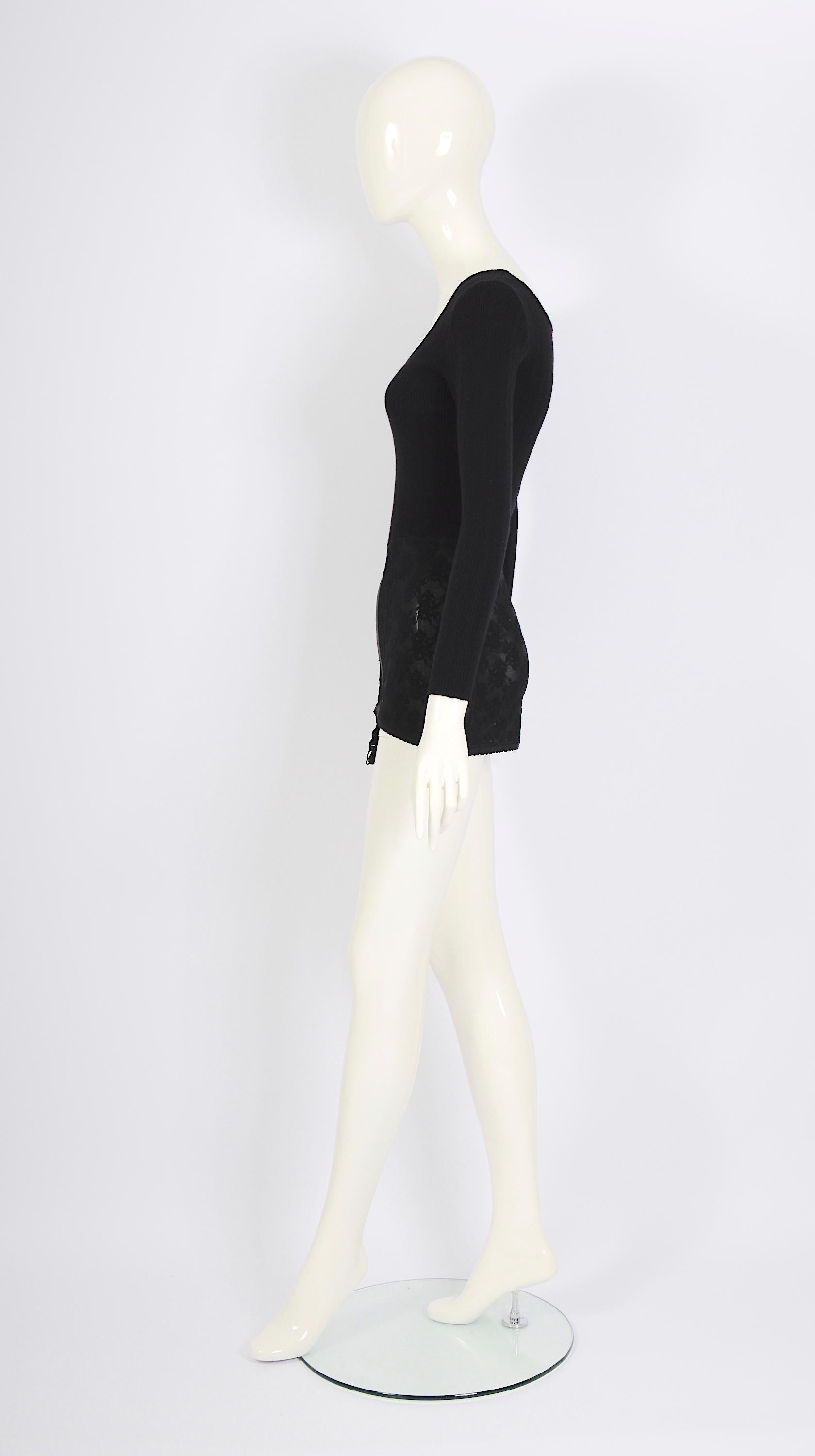 Moschino vintage 1980 corset attaché noir micro mini robe ou top  Pour femmes en vente