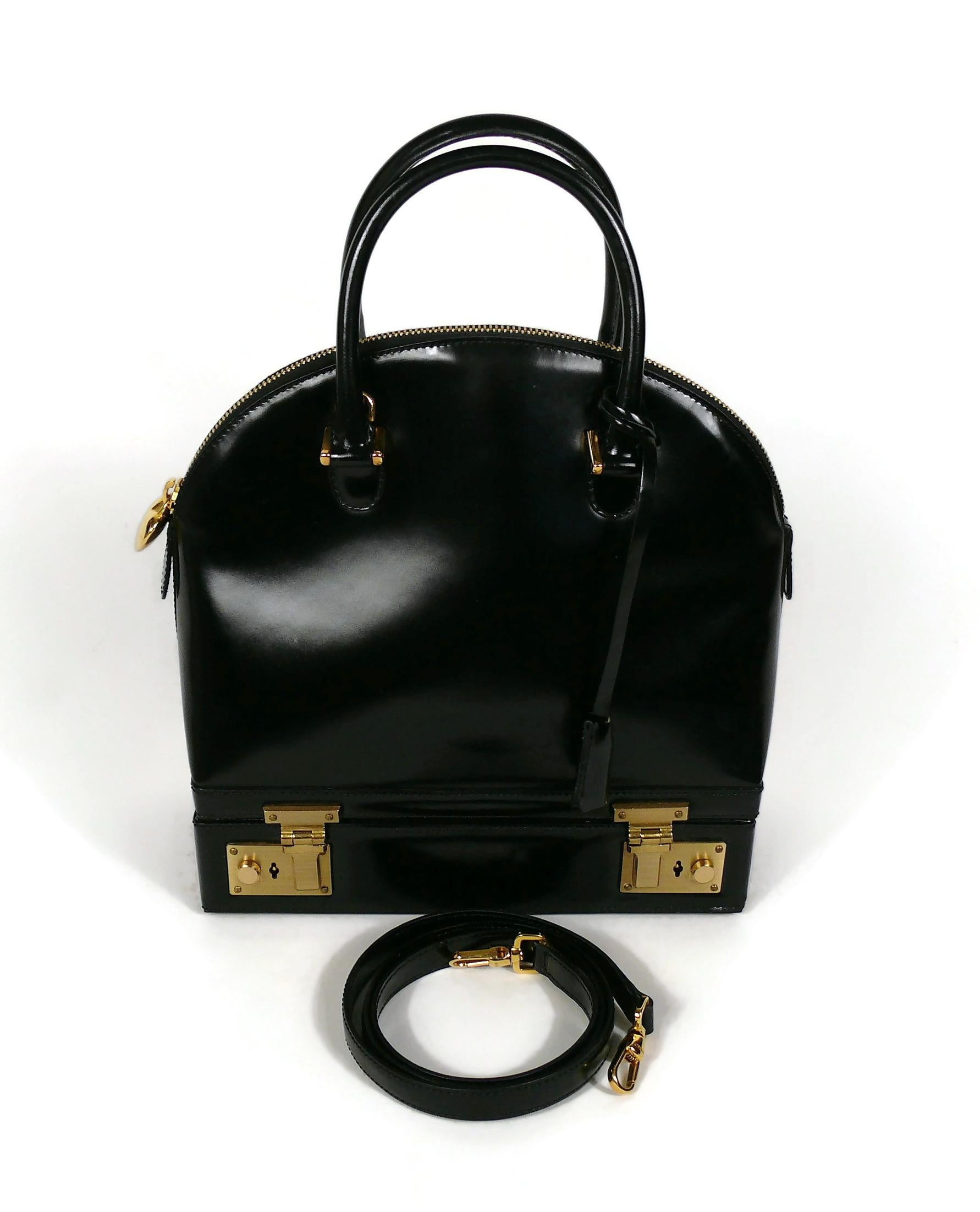 Moschino Vintage Black Patent Leather Sac Mallette Top Handle Bag In Good Condition In Nice, FR