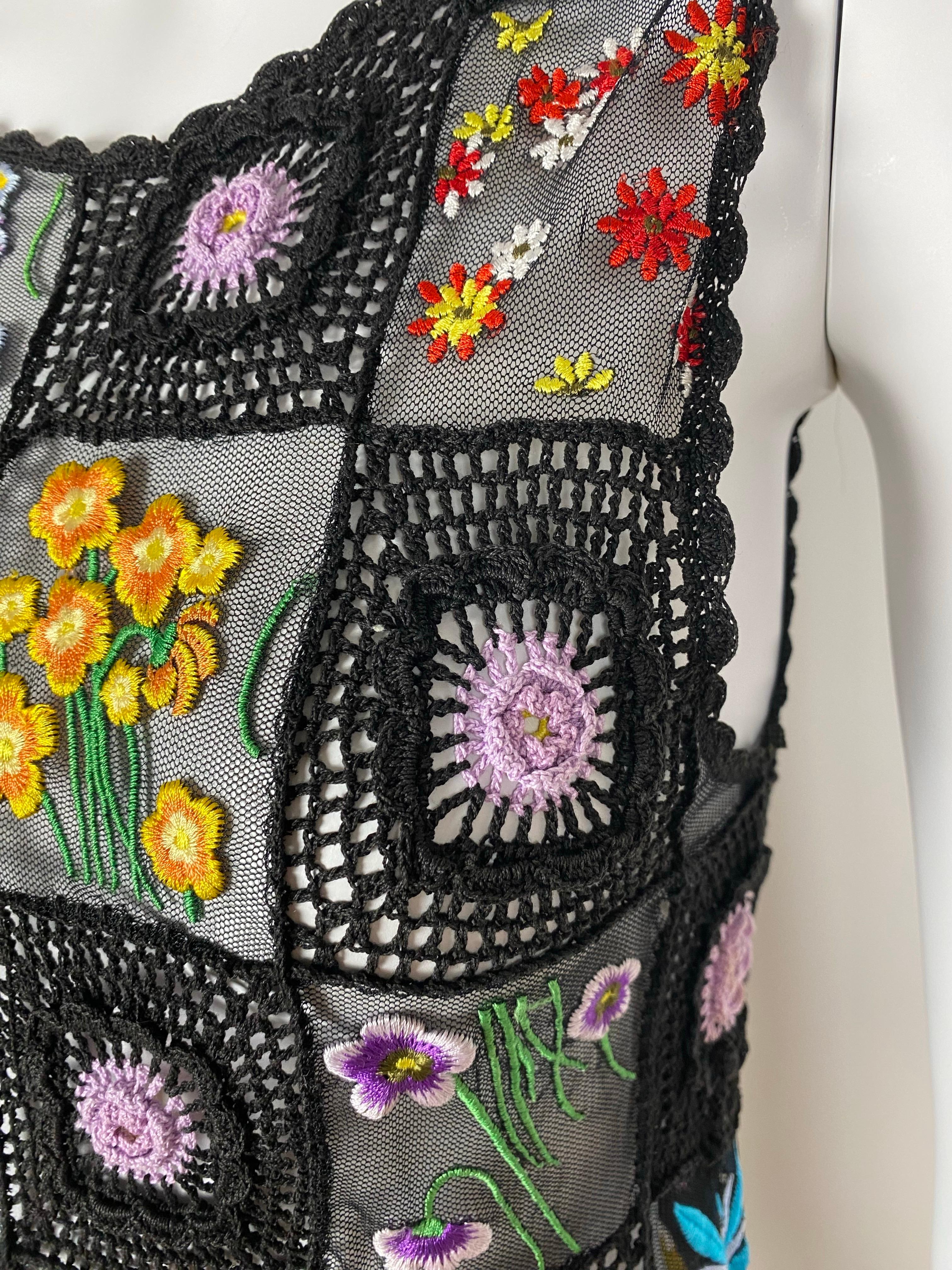 MOSCHINO Vintage Crochet Knit Schwarzes Midikleid 1990s im Angebot 1