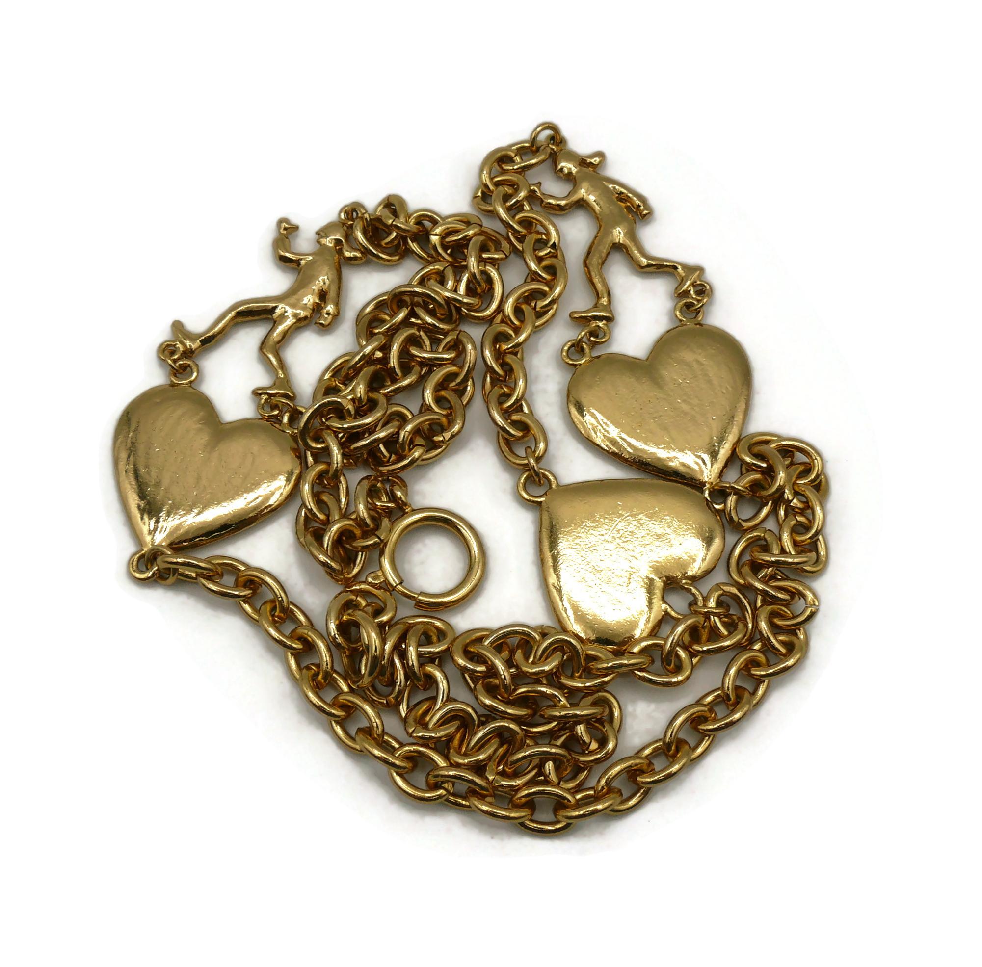 MOSCHINO Collier chaîne vintage en or avec figures de cœurs en onyx d'olivier en vente 9