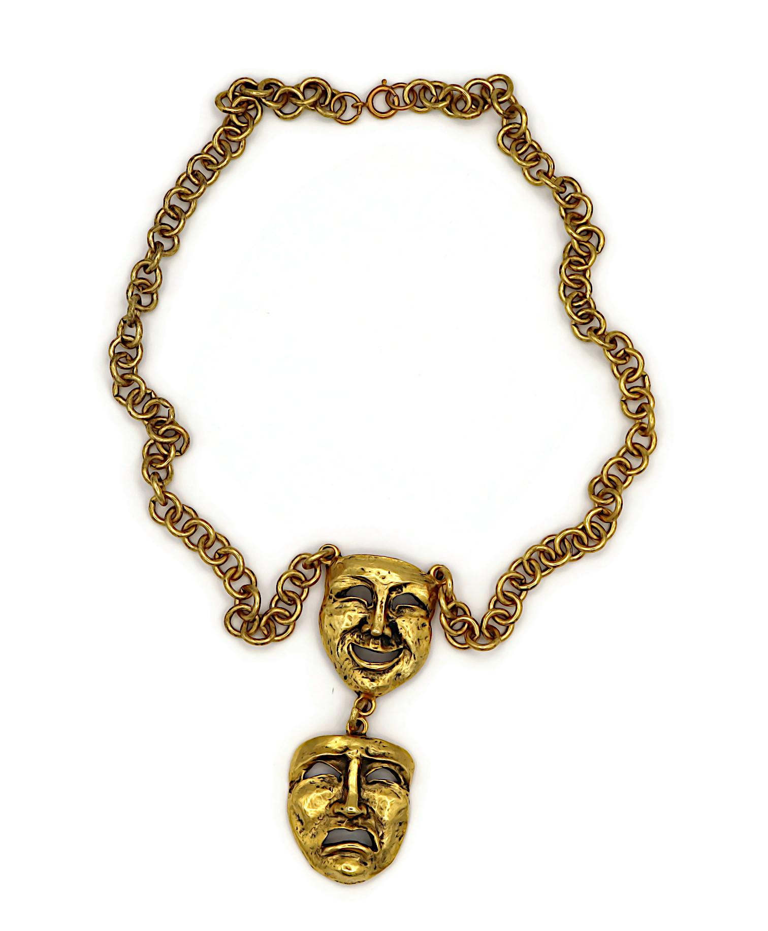 MOSCHINO Vintage Gold Tone Comedy Tragedy Mask Pendant Necklace In Good Condition For Sale In Nice, FR