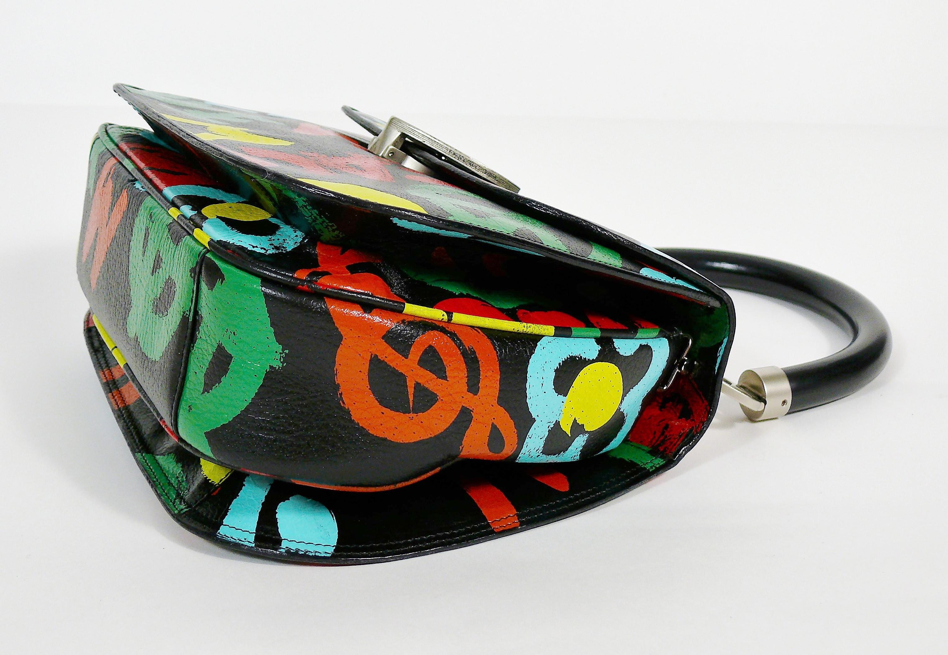 Moschino Vintage Graffitis Non E Tutt'Oro Quello Che Luccia Leather Handbag For Sale 3