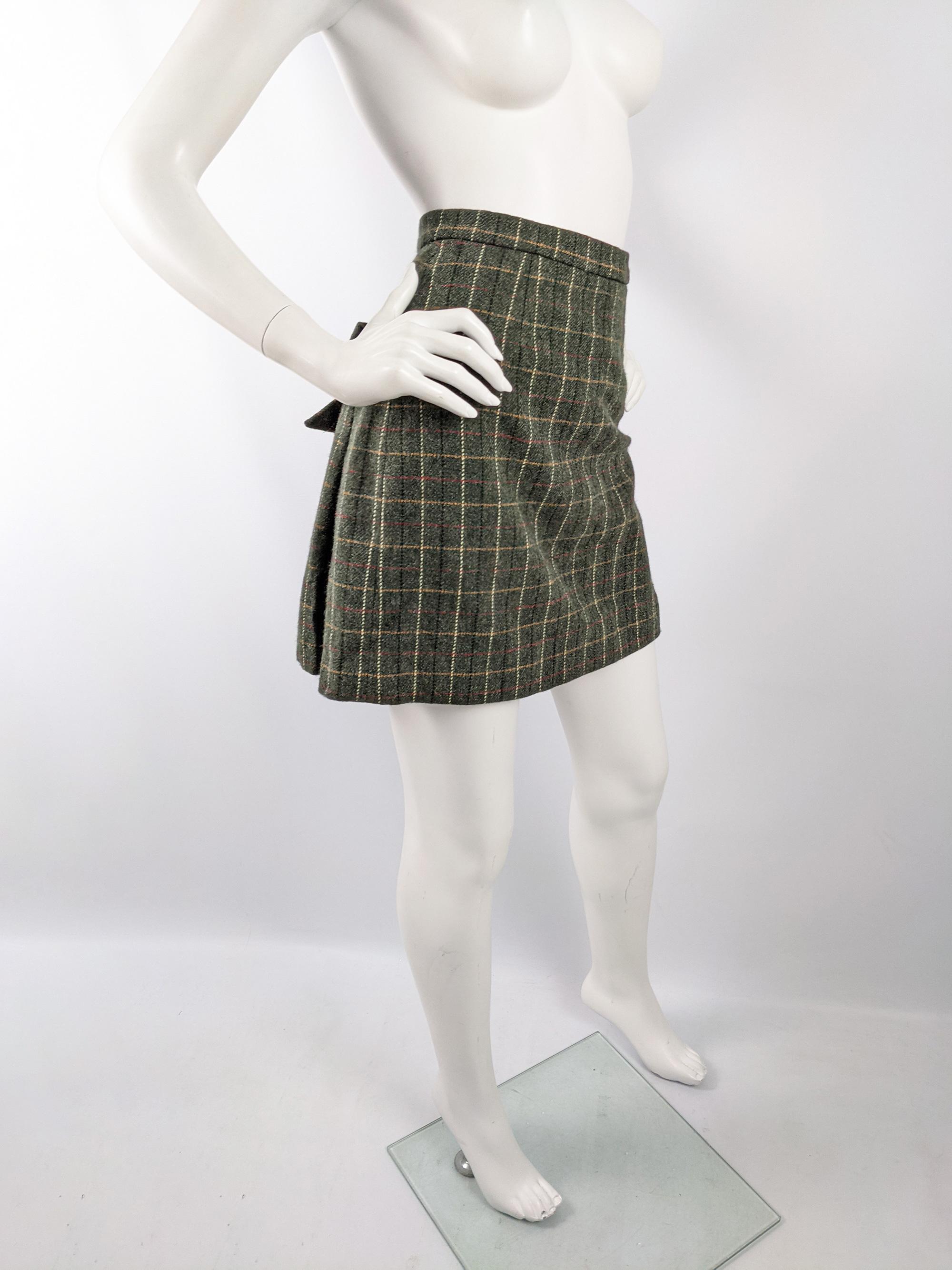 vintage green skirt