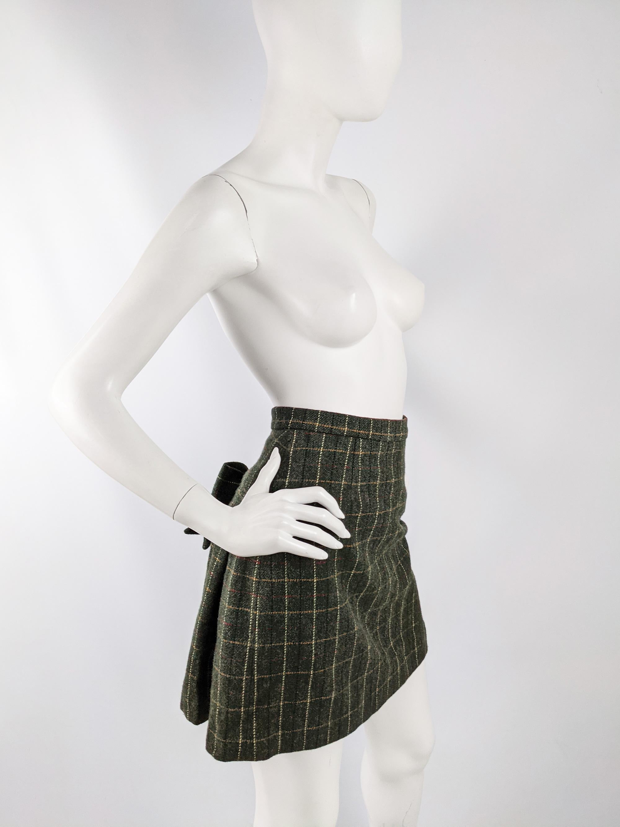 Black Moschino Vintage Green Wool Plaid Skirt with Pleated Bustle Bow Back