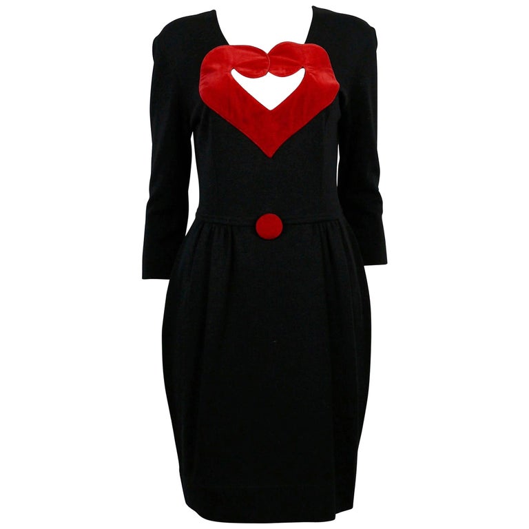 Moschino Vintage Heart Dress US Size 8 For Sale