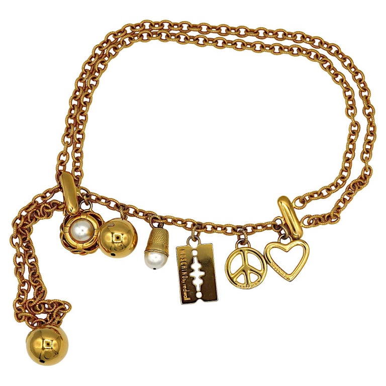 MOSCHINO Vintage Iconic Charm Tiered Belt For Sale at 1stDibs display picture 1