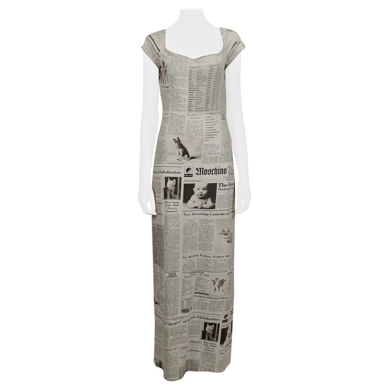 Moschino Vintage Iconic Newspaper 'Moschino Tribute' Print Maxi Dress US  Size 8 at 1stDibs | moschino newspaper print, with jean newspaper dress, vintage  moschino dress