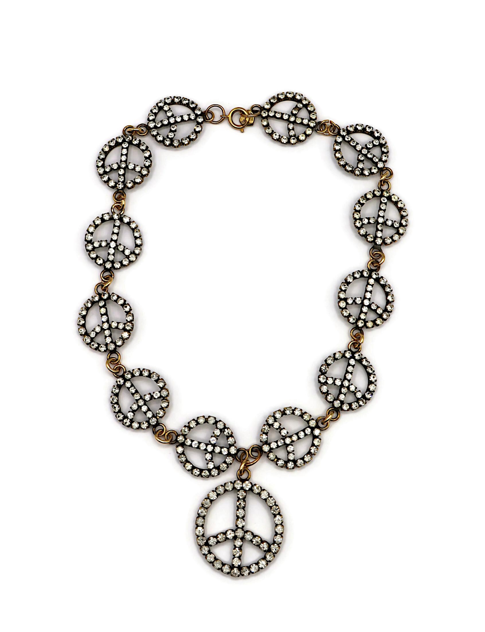 MOSCHINO Collana Jewell vintage con segno di pace In condizioni buone in vendita a Nice, FR