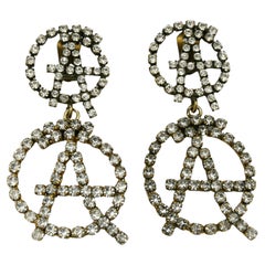 MOSCHINO Vintage Massive Jewelled Anarchy Symbol baumelnde Ohrringe mit Juwelen