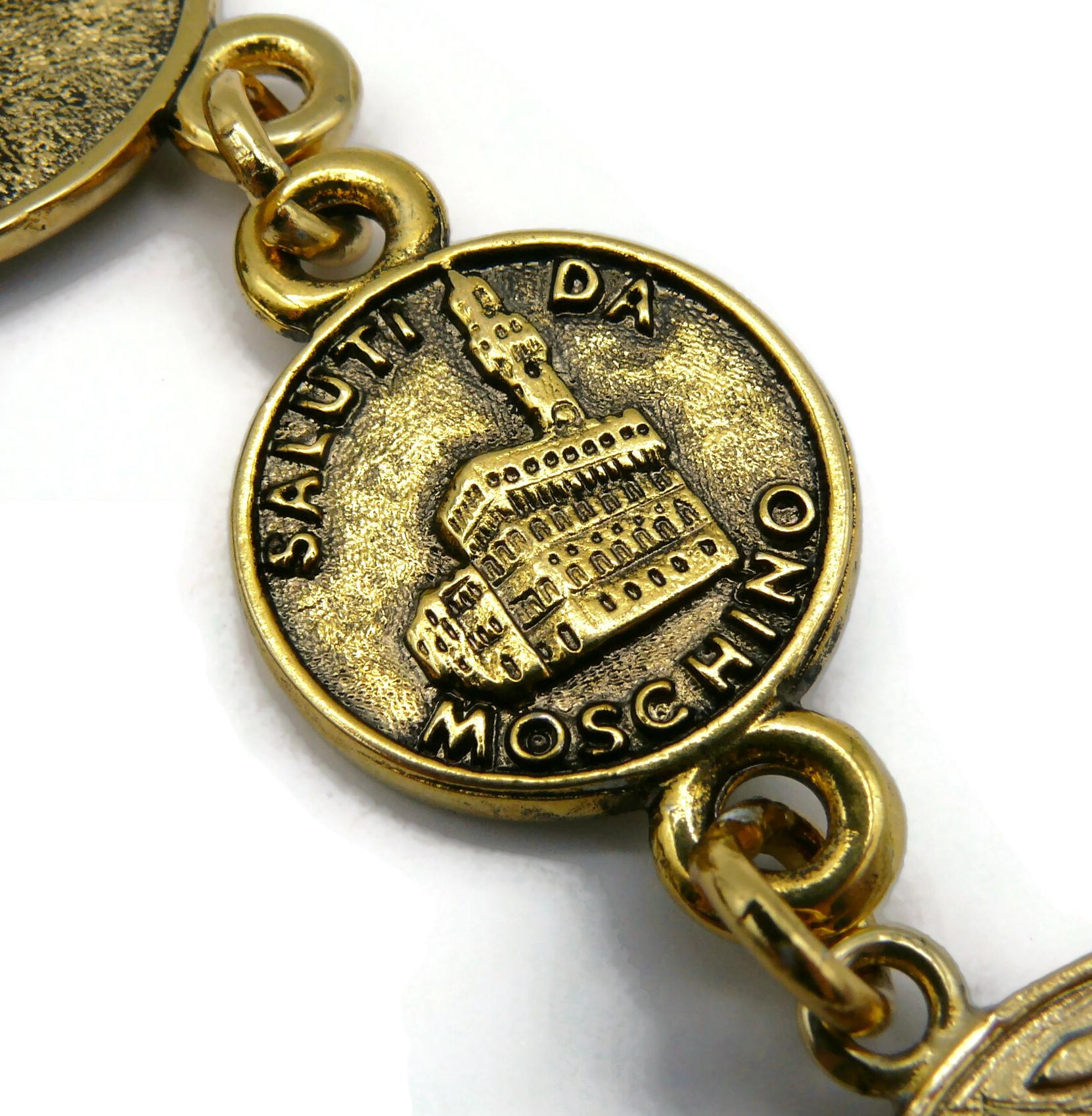 Boucles d'oreilles pendantes MOSCHINO Vintage Massive Jewelled Coin Charm en vente 7