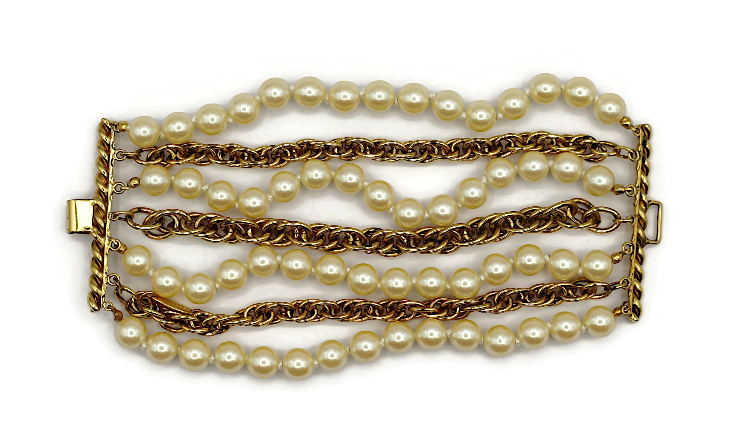 MOSCHINO Bracciale vintage con catena e perle a più fili in tonalità oro in vendita 5