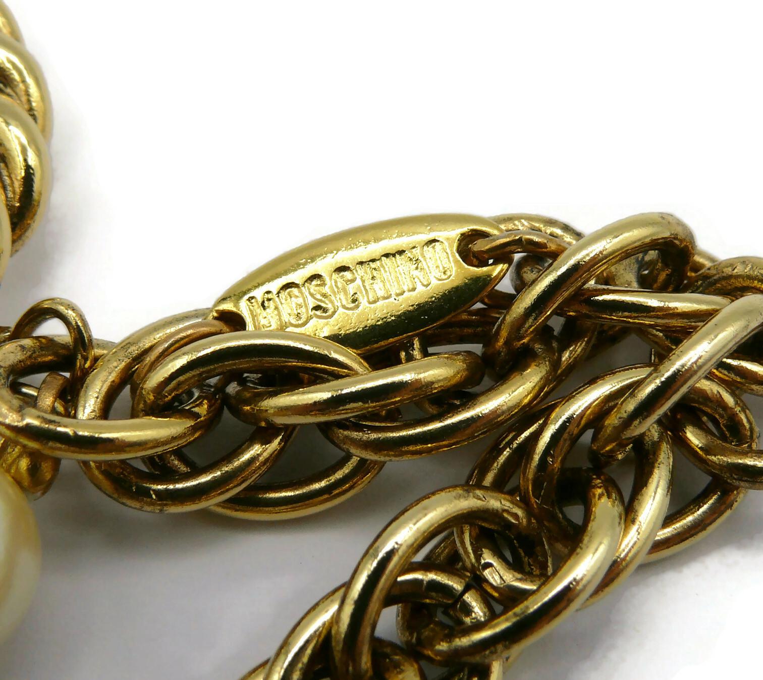 MOSCHINO Vintage Mehrreihige goldfarbene Vintage-Halskette mit Kette und Perlen-Halskette im Angebot 5