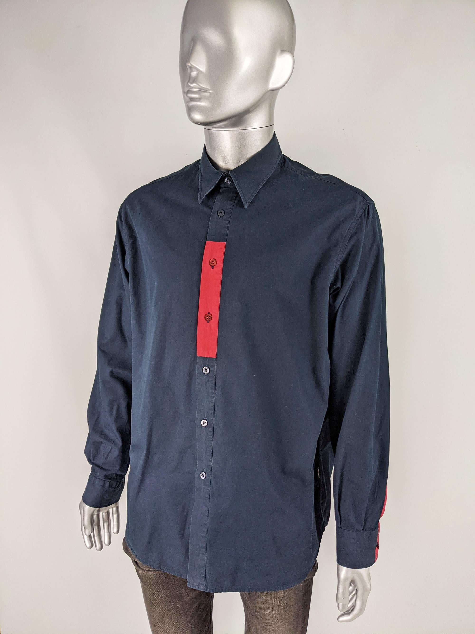 Moschino Vintage Navy Blue & Red Shirt 1990s Long Sleeve Shirt Buttoned Shirt In Fair Condition For Sale In Doncaster, South Yorkshire