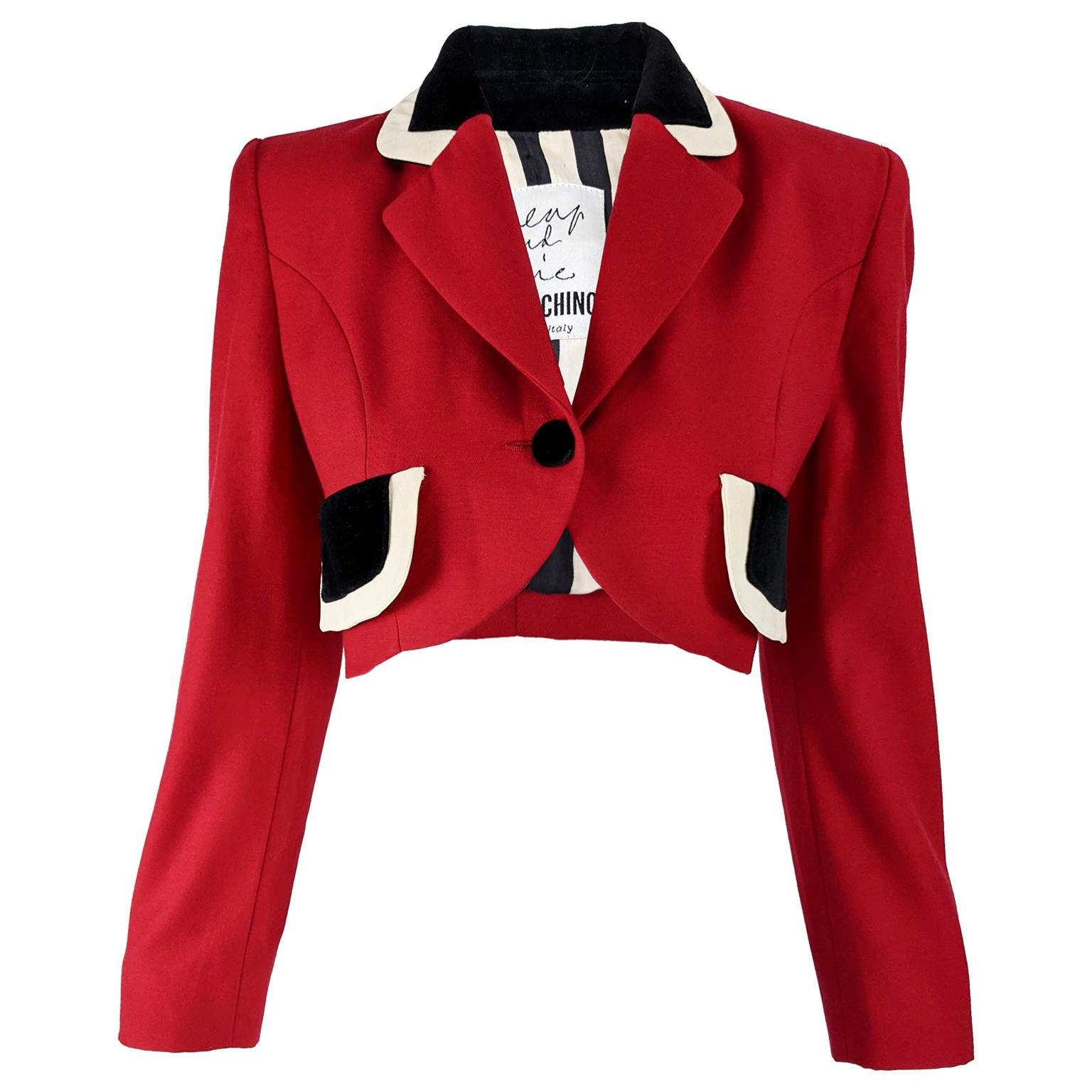 Moschino Vintage Red Crepe Crop Jacket For Sale