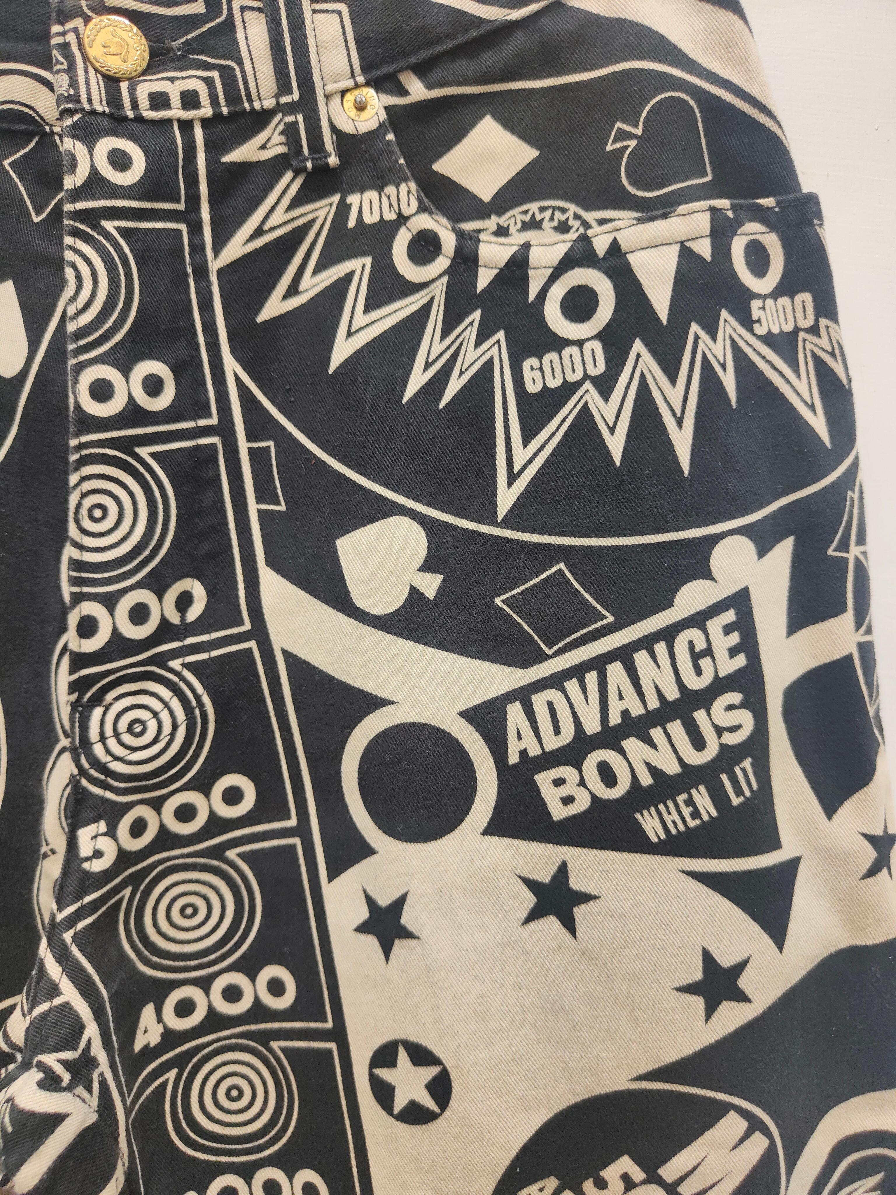 Noir Pantalon vintage de la collection Collectional S de Moschino en vente