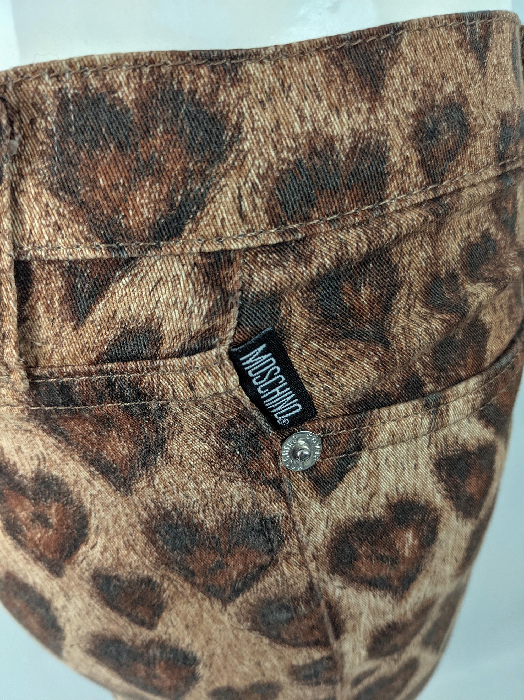 Moschino Vintage Womens Leopard Love Heart Print Jeans, Años 90 2