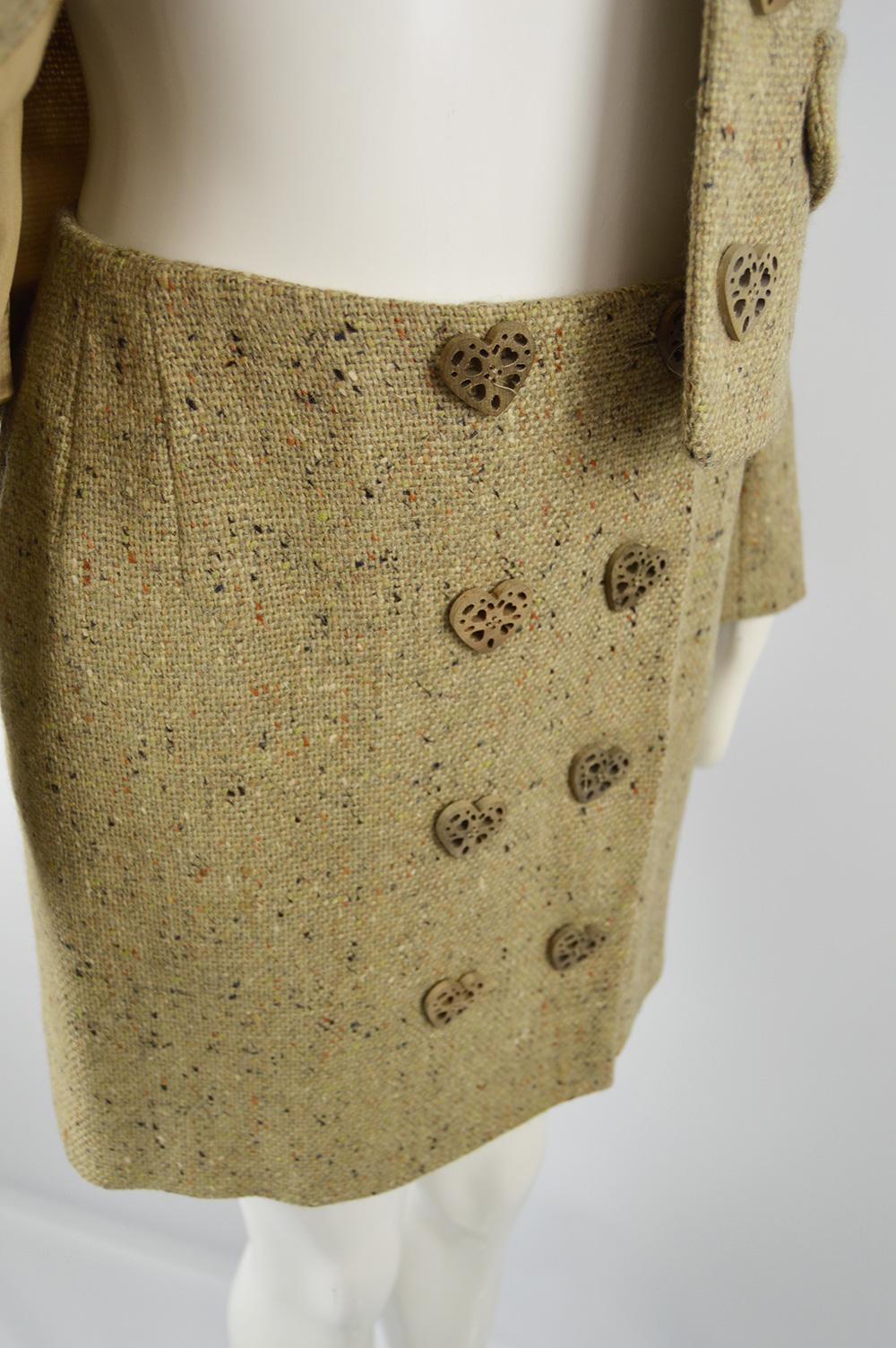 Moschino Vintage Wool Tweed 2 Piece Jacket & Skirt Suit with Heart Button, 1990s For Sale 2