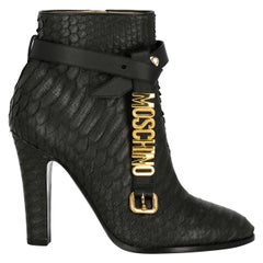 Vintage Moschino Woman Ankle boots Black EU 37