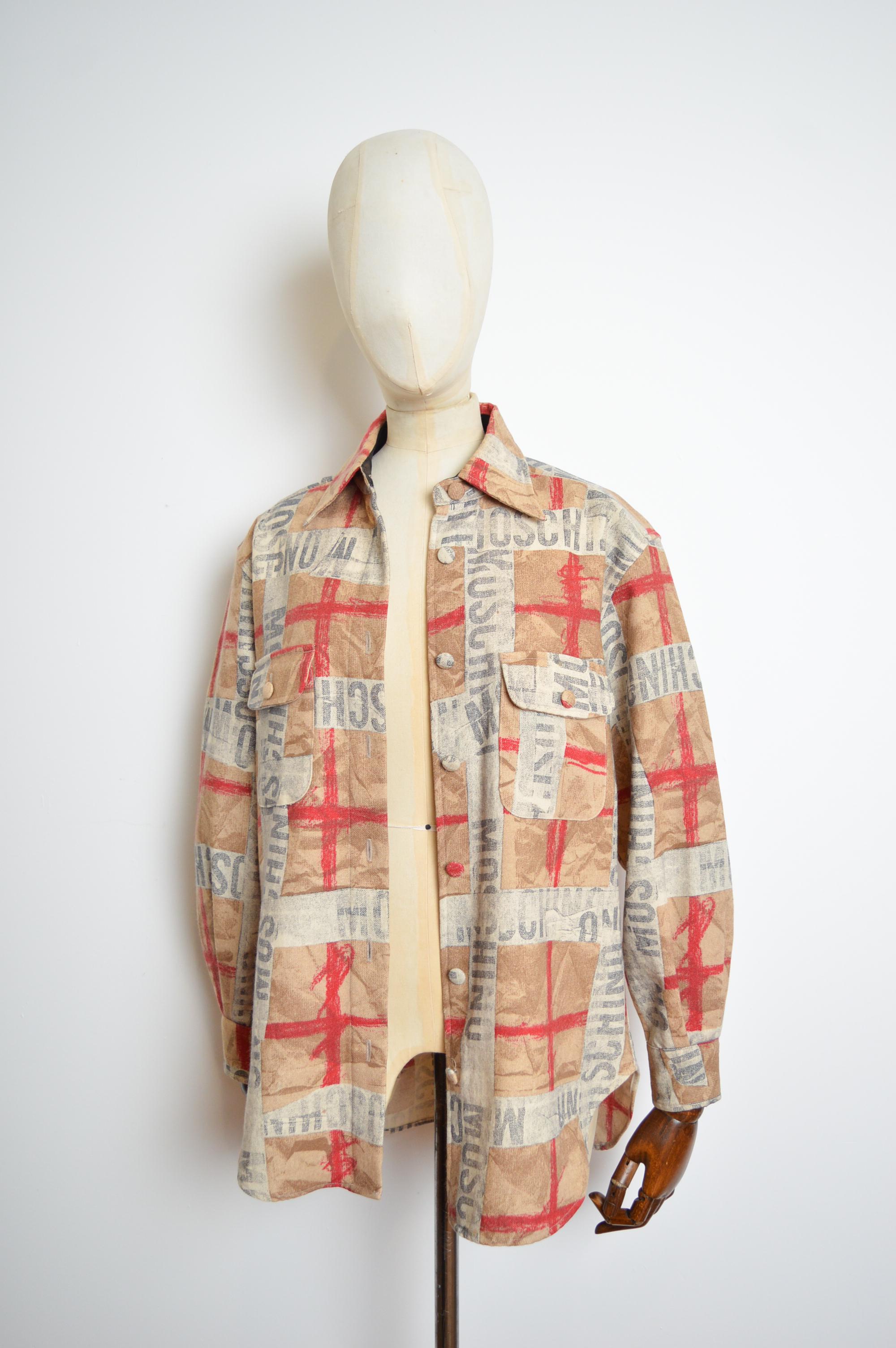 Moschino Laine 1990 bouton vers le bas chemise à manches longues avec sortilèges Shaket en vente 6
