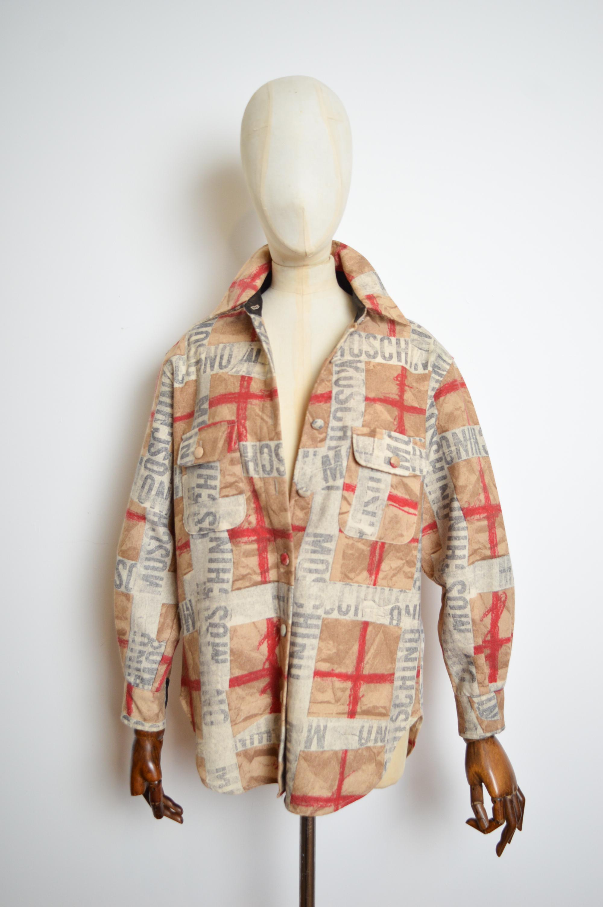 Moschino Laine 1990 bouton vers le bas chemise à manches longues avec sortilèges Shaket en vente 3