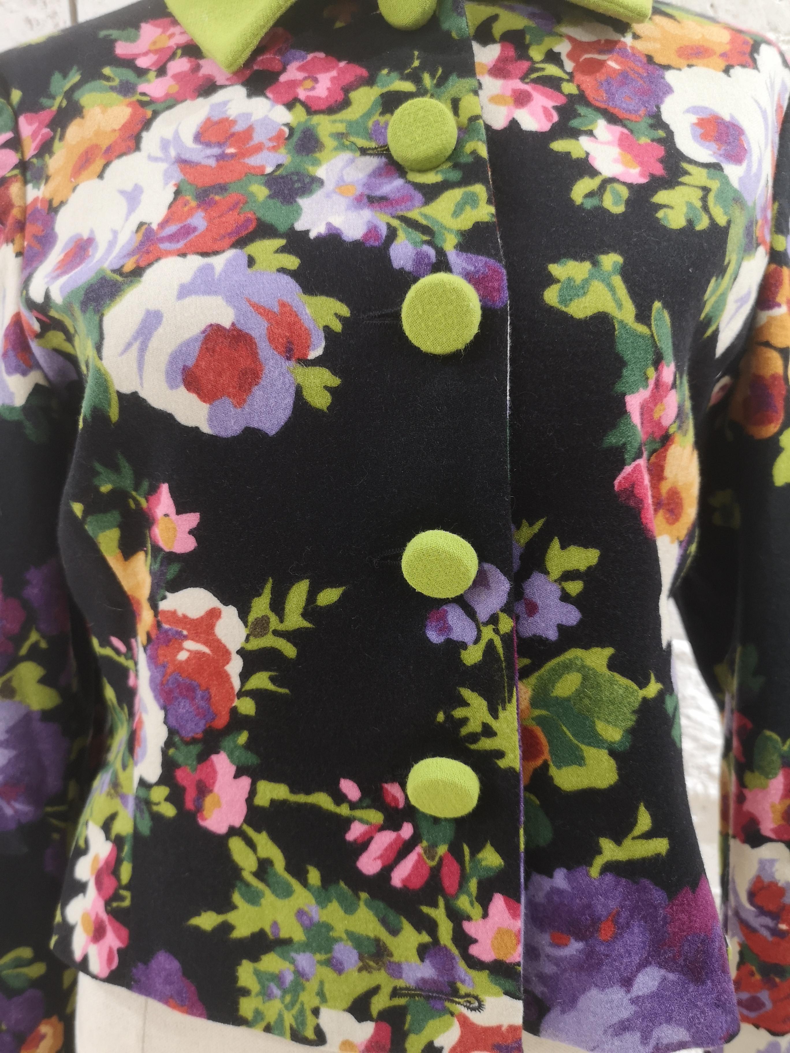 Women's Moschino wool flowers jacket