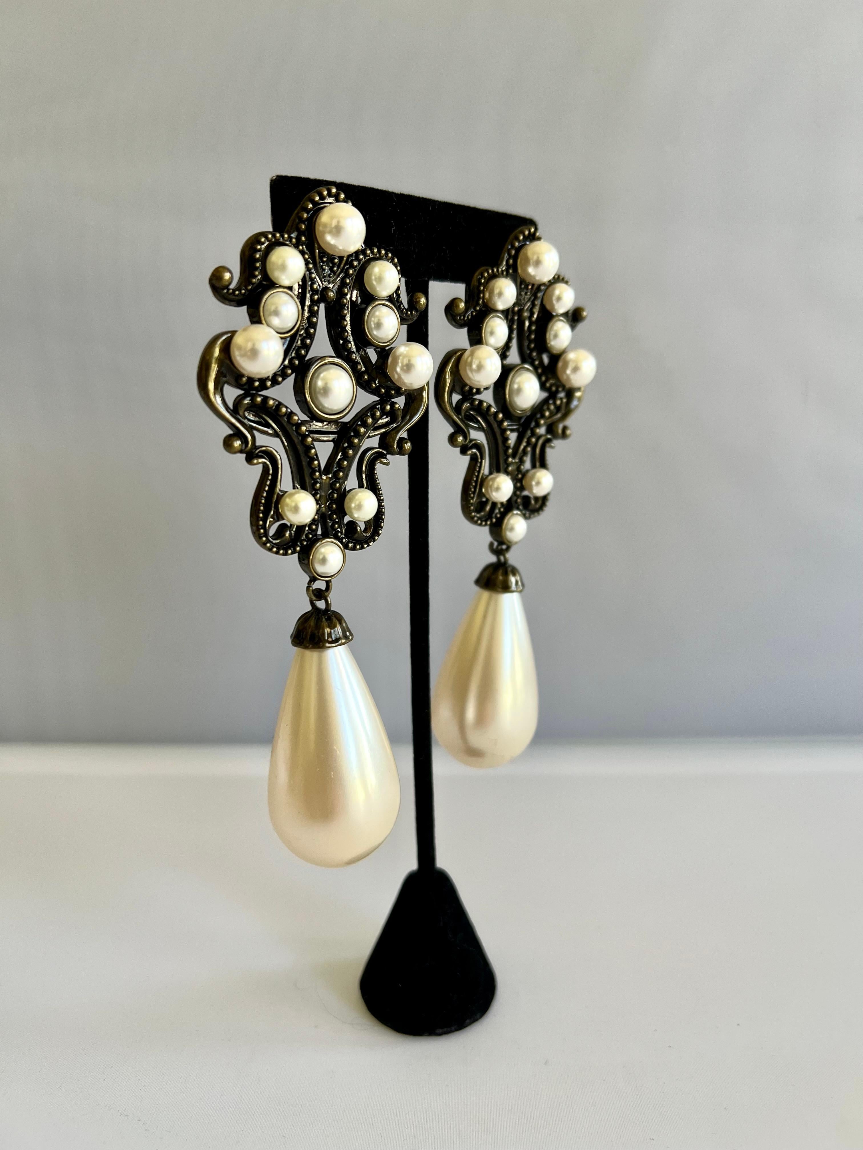Bead Moschino XL Exaggerated Silvertone Pearl Earrings  