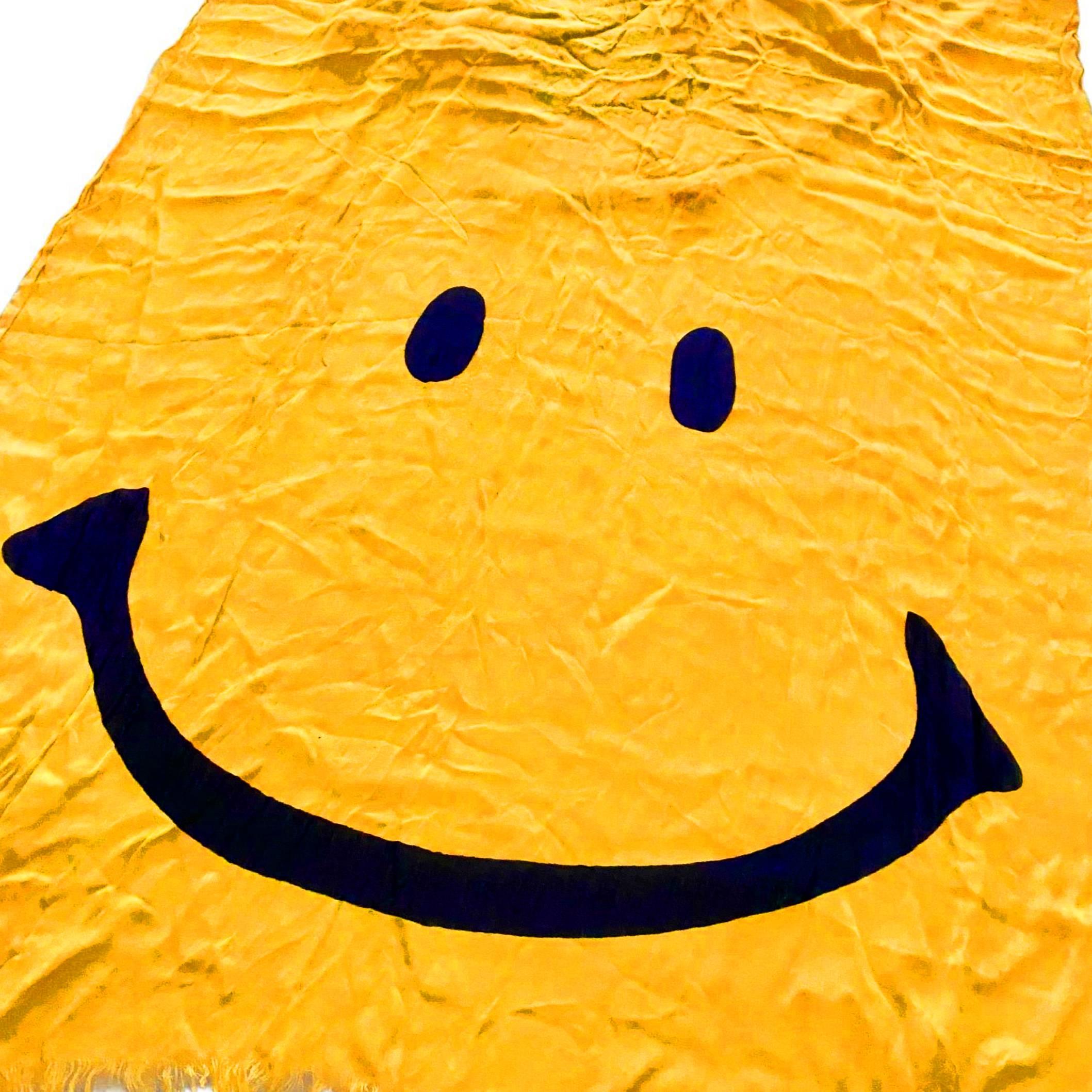 Gelber Schal von Moschino mit säurefarbenem Gesicht im Zustand „Gut“ im Angebot in London, GB