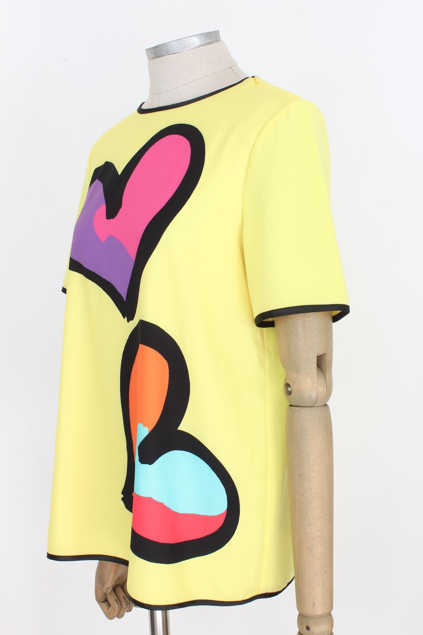 Moschino Yellow Heart Classic T- Shirt 2000s 1