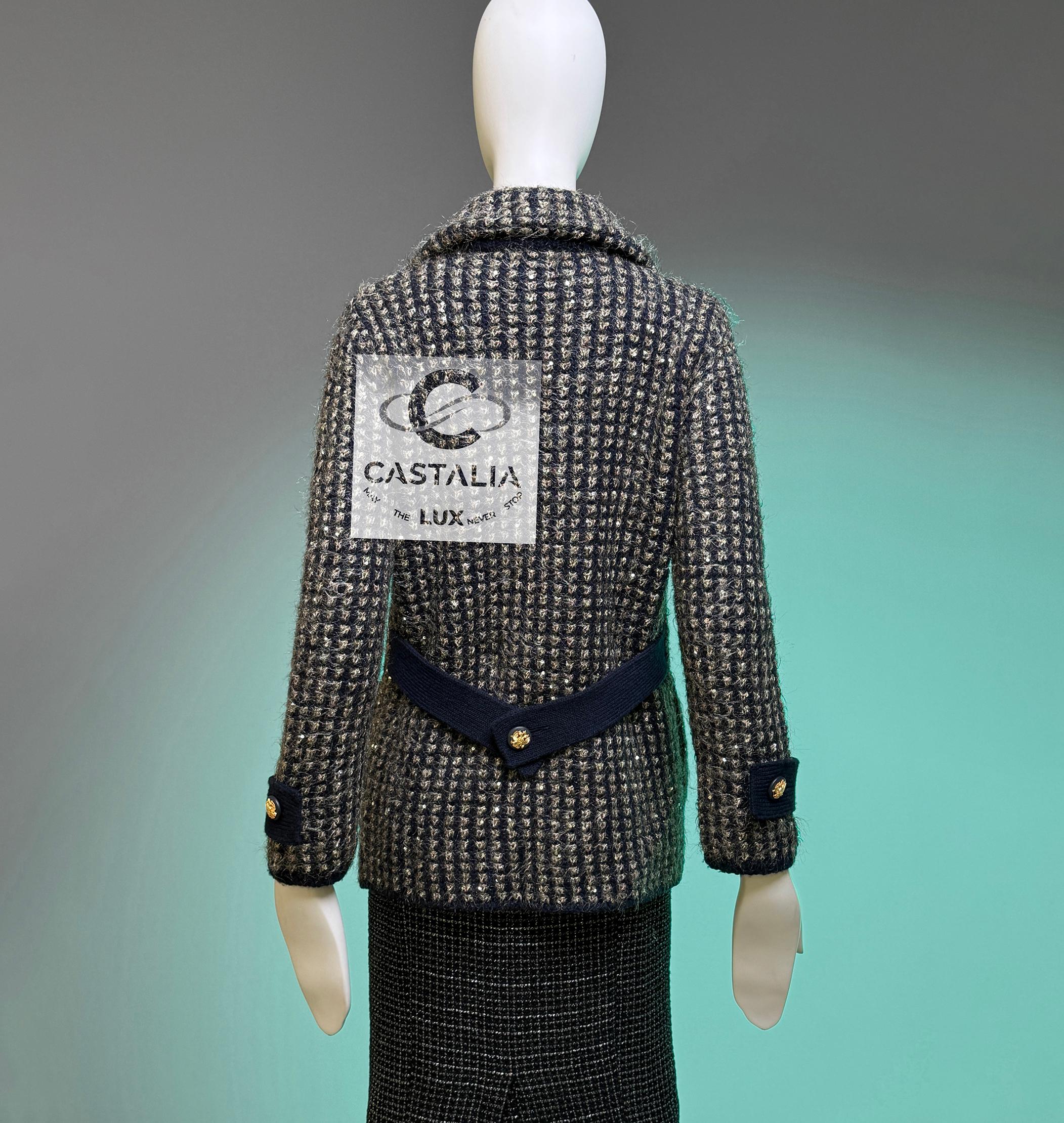 CHANEL 9K$ Relic CC Eagle Buttons Sequin Jacket 38 FR For Sale 6