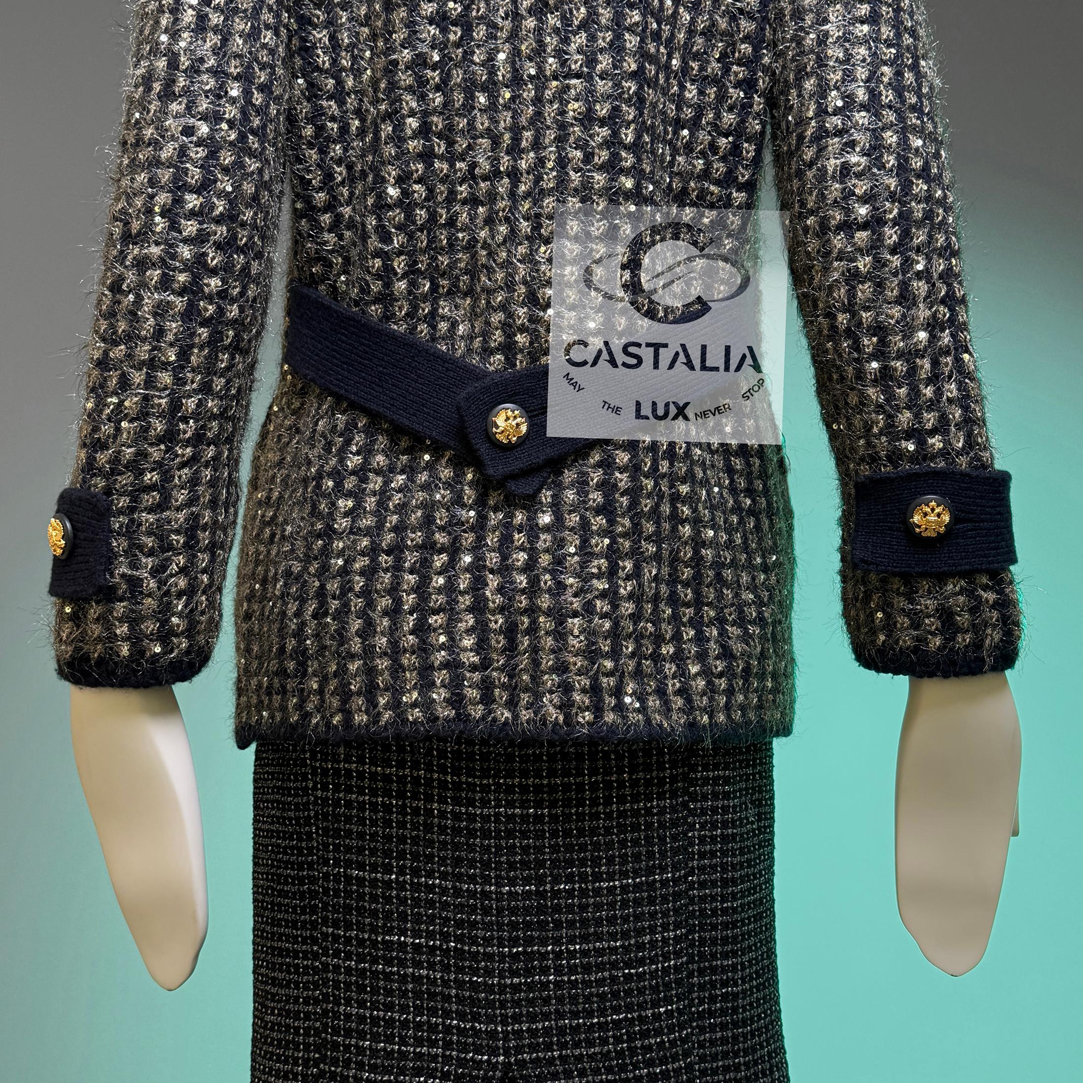 CHANEL 9K$ Relic CC Eagle Buttons Sequin Jacket 38 FR For Sale 7