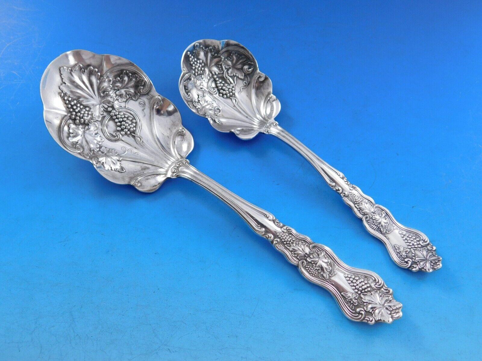 Moselle by International Silverplate Flatware Set Service 77 pieces Grapes For Sale 3