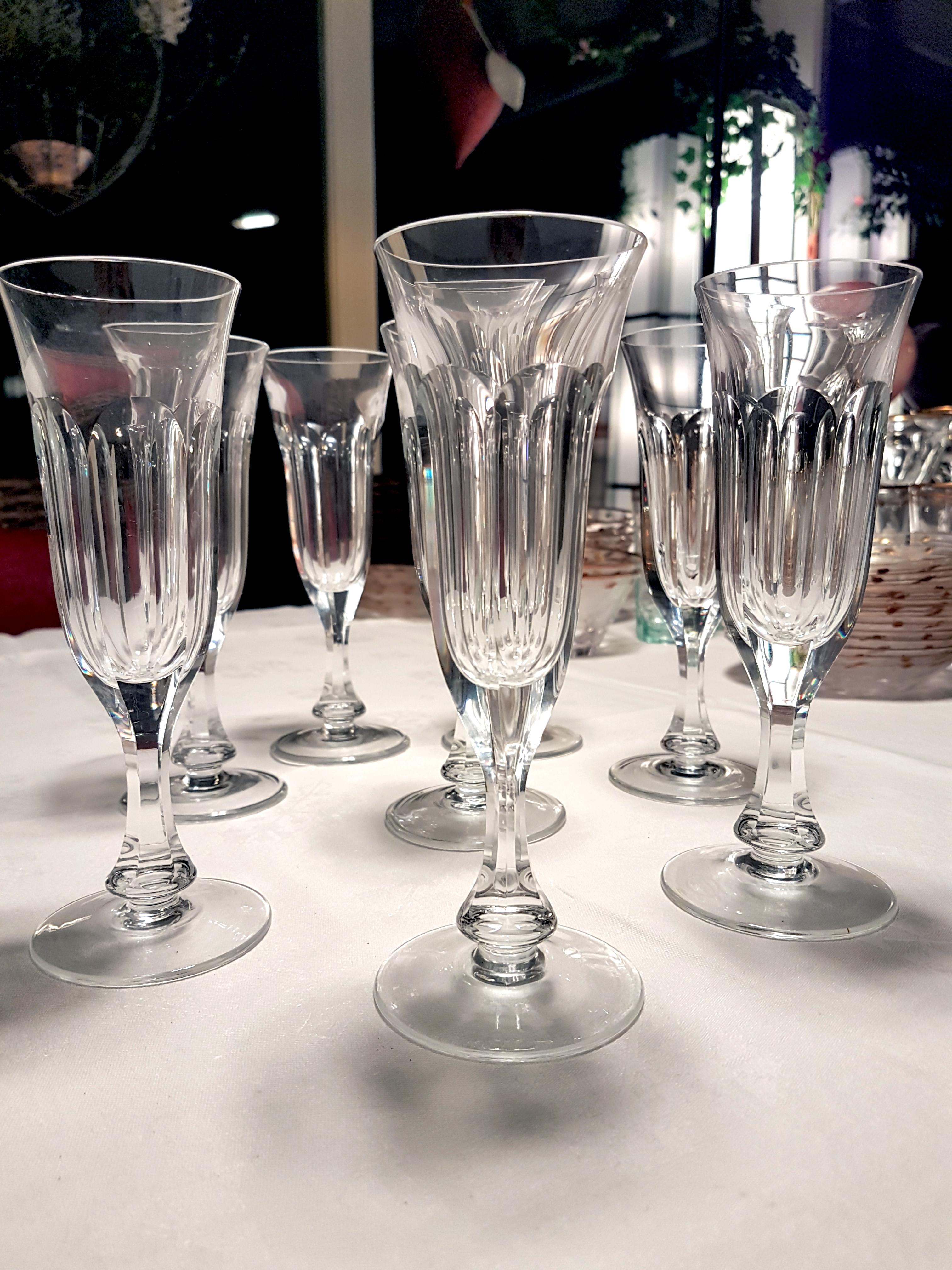 Ceco Moser Bicchieri da Champagne Art Nouveau soffiati a mano, Hamilton di Moser in vendita